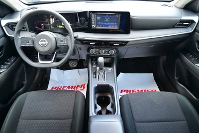 2025 Nissan Kicks S