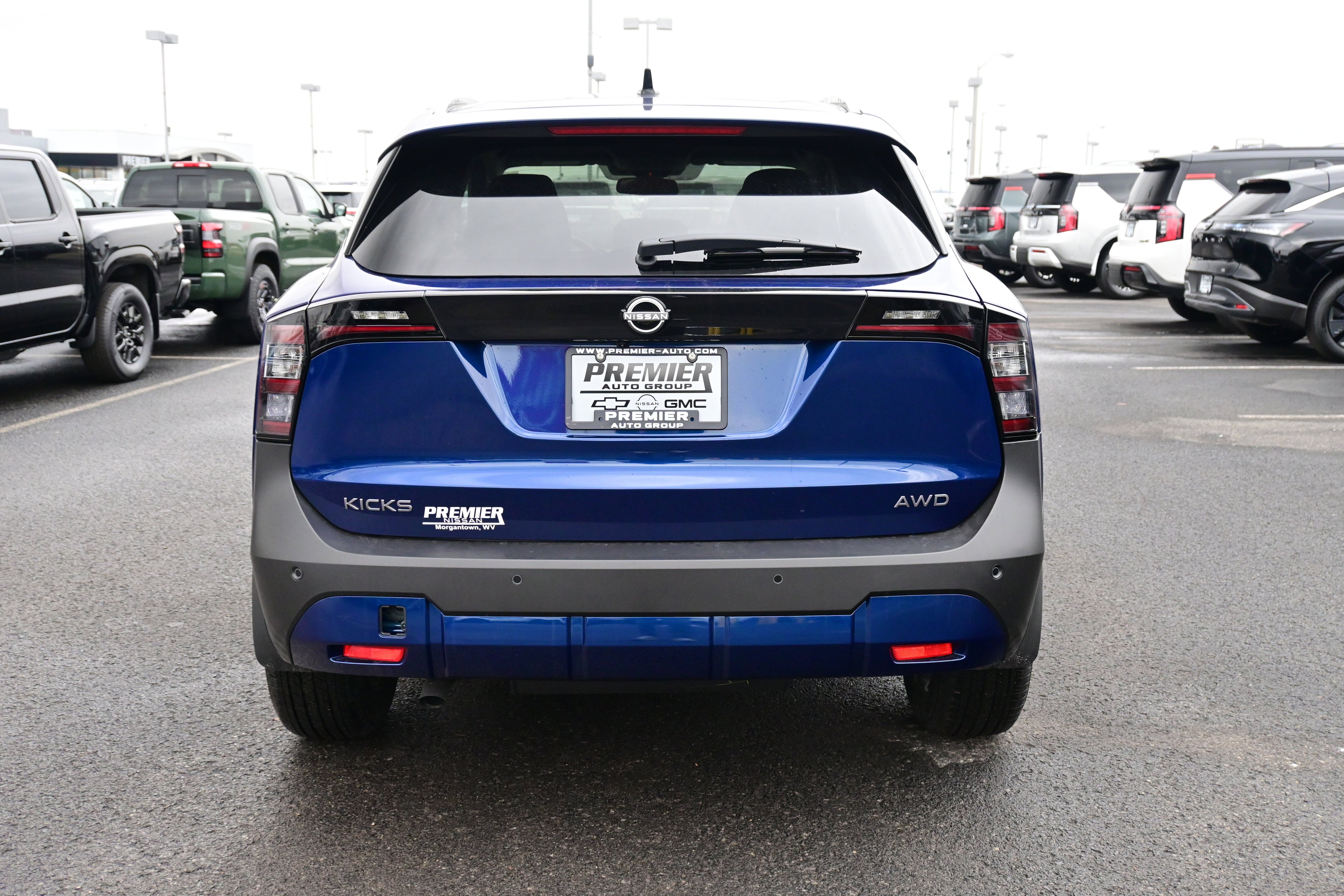 2026 Nissan Kicks SV