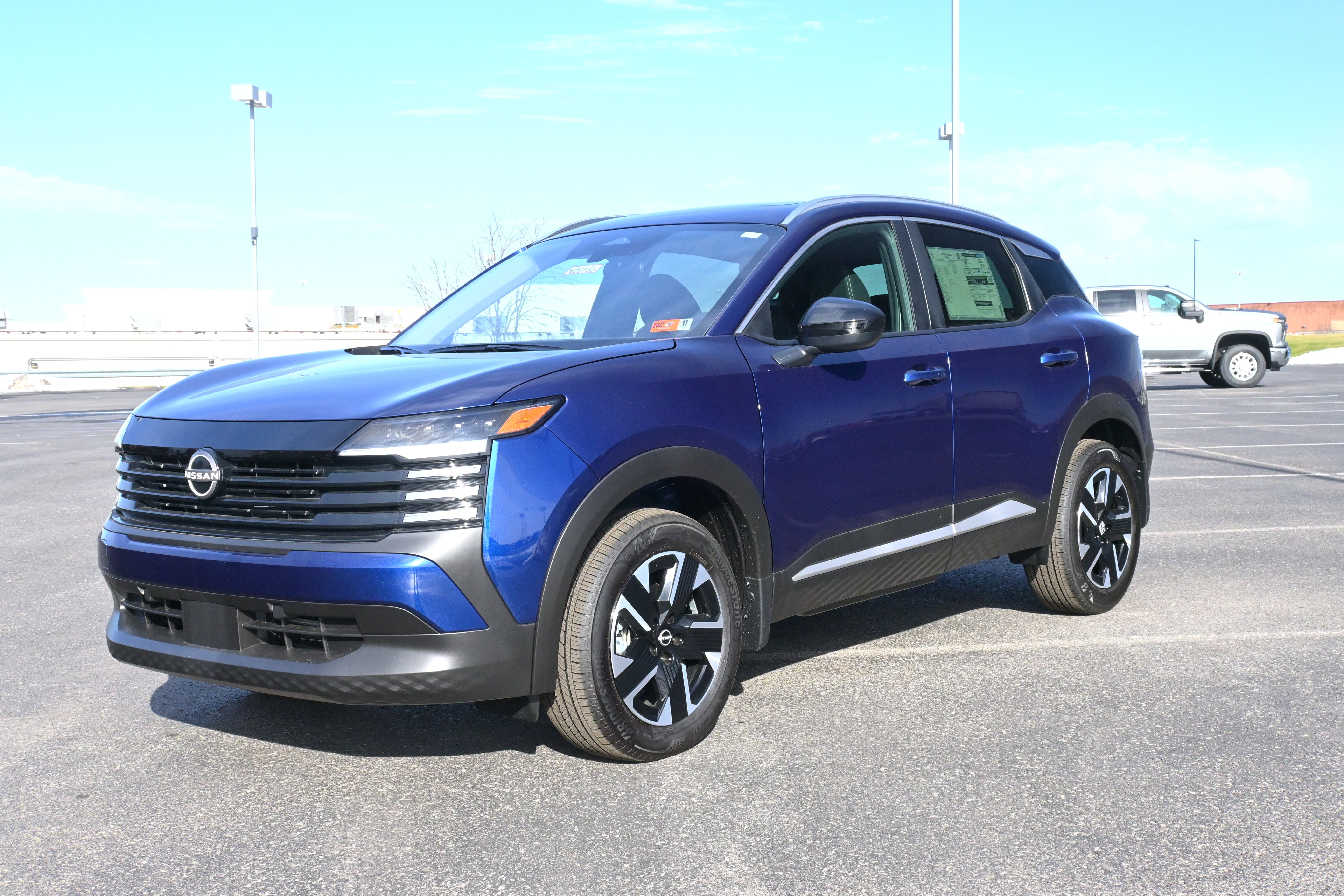 2026 Nissan Kicks SV