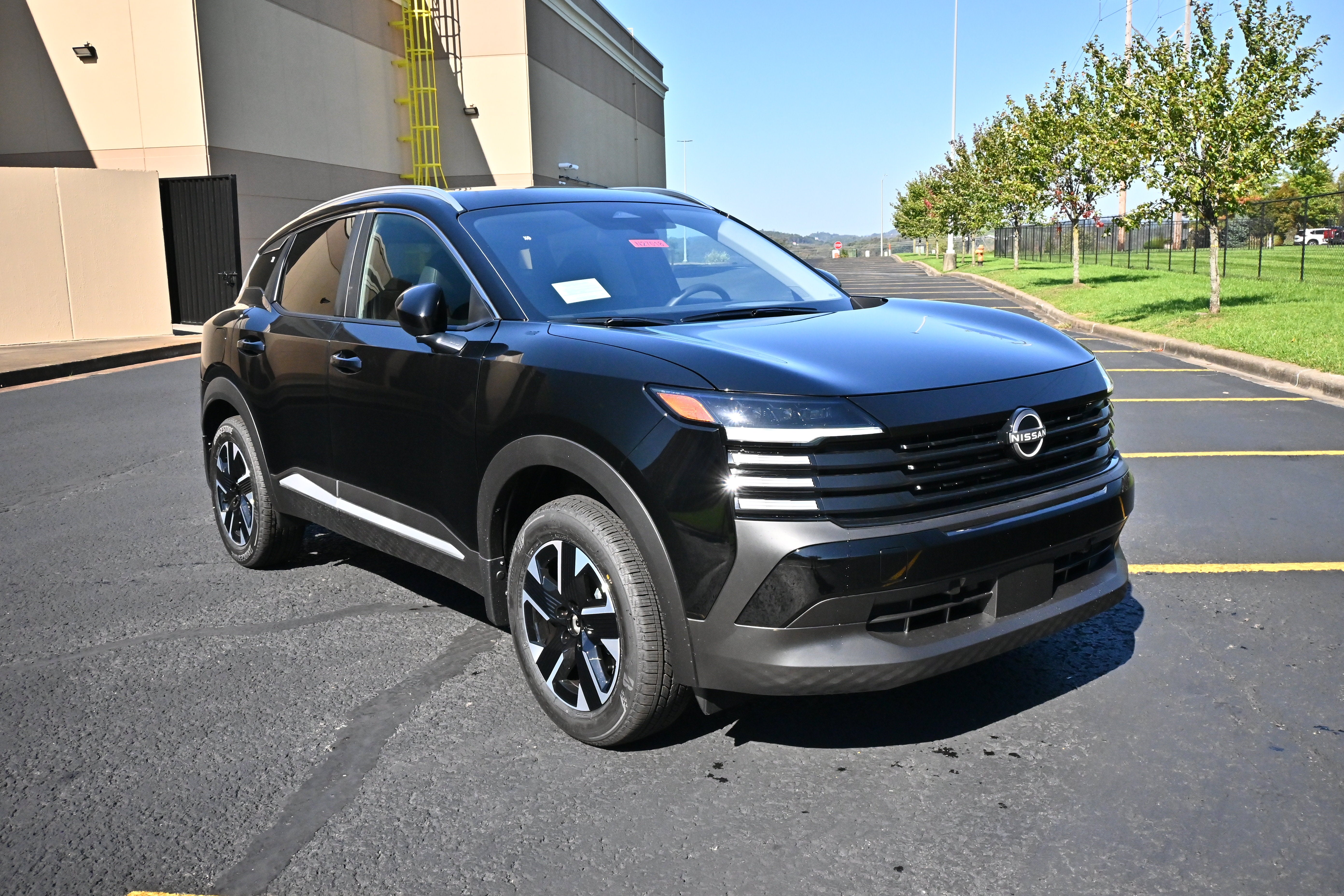 2027 Nissan Kicks SV