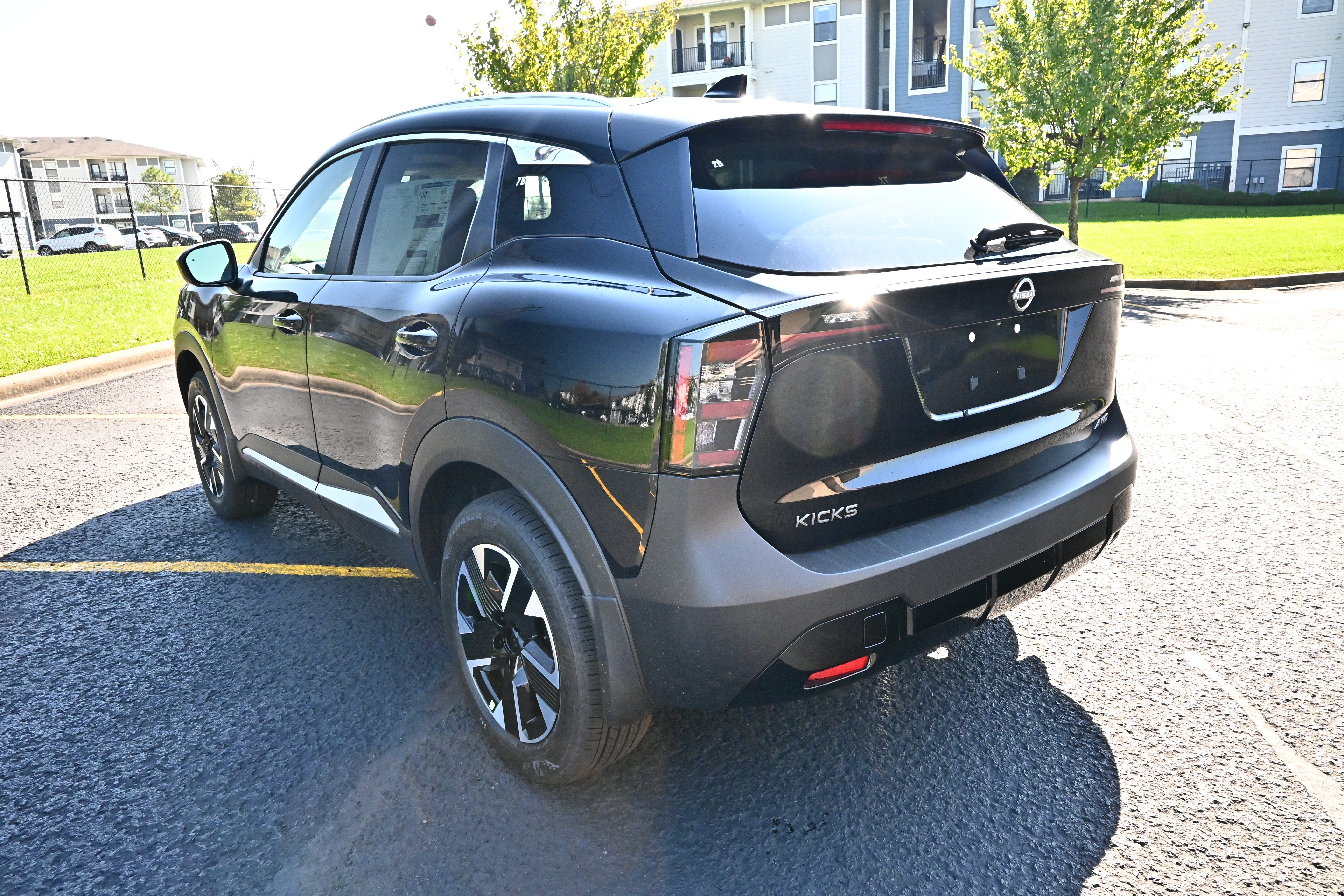 2027 Nissan Kicks SV