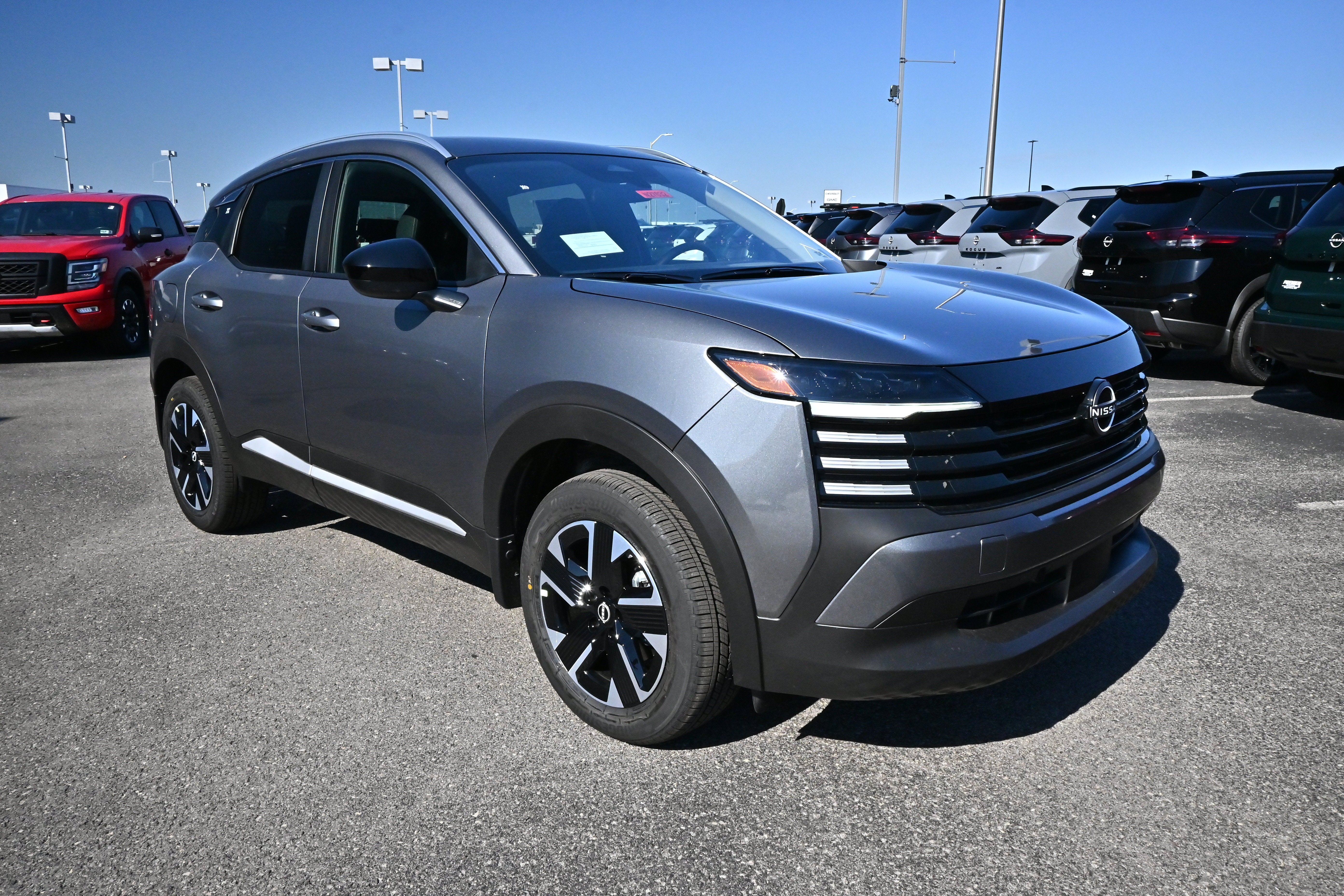 2027 Nissan Kicks SV