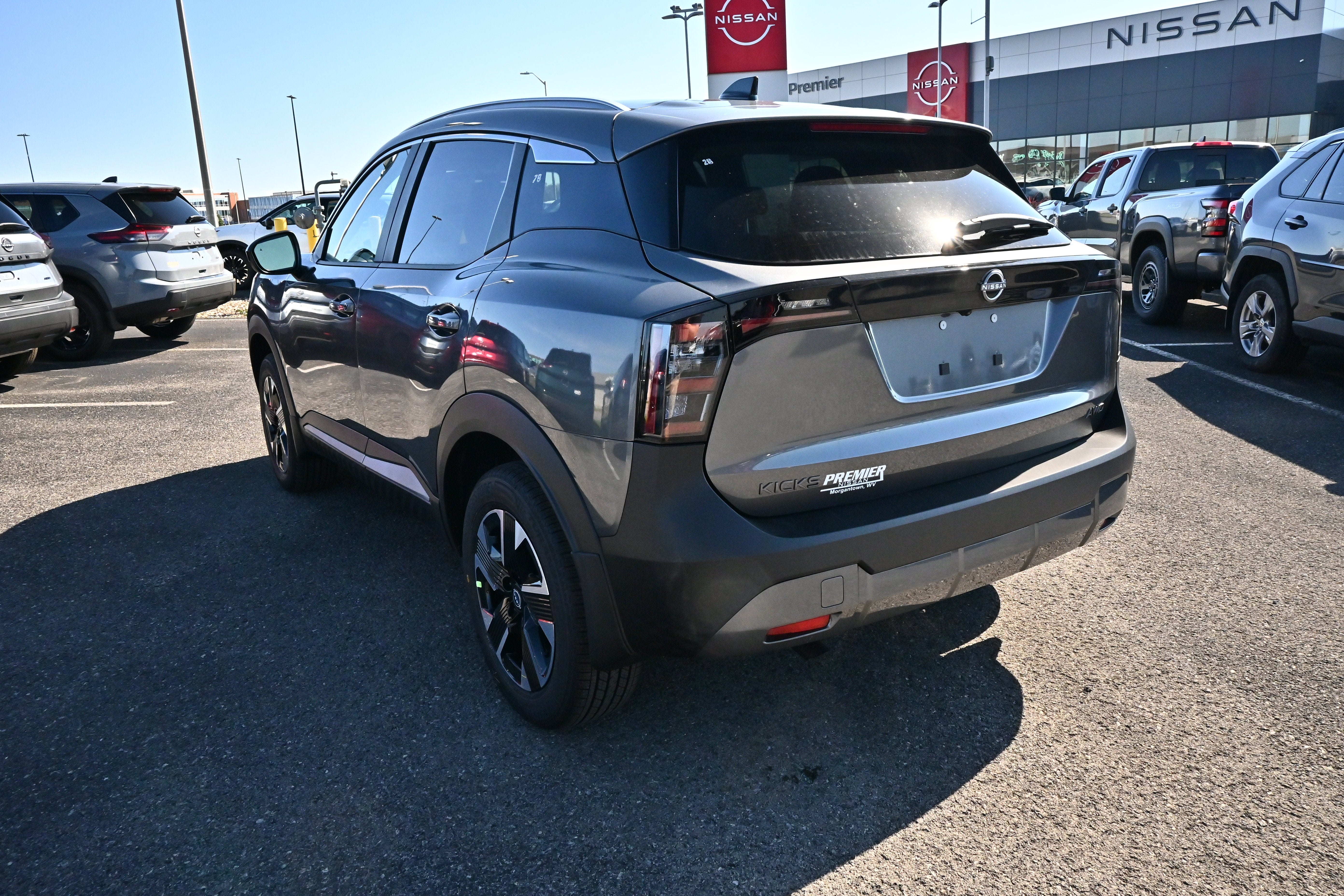 2027 Nissan Kicks SV