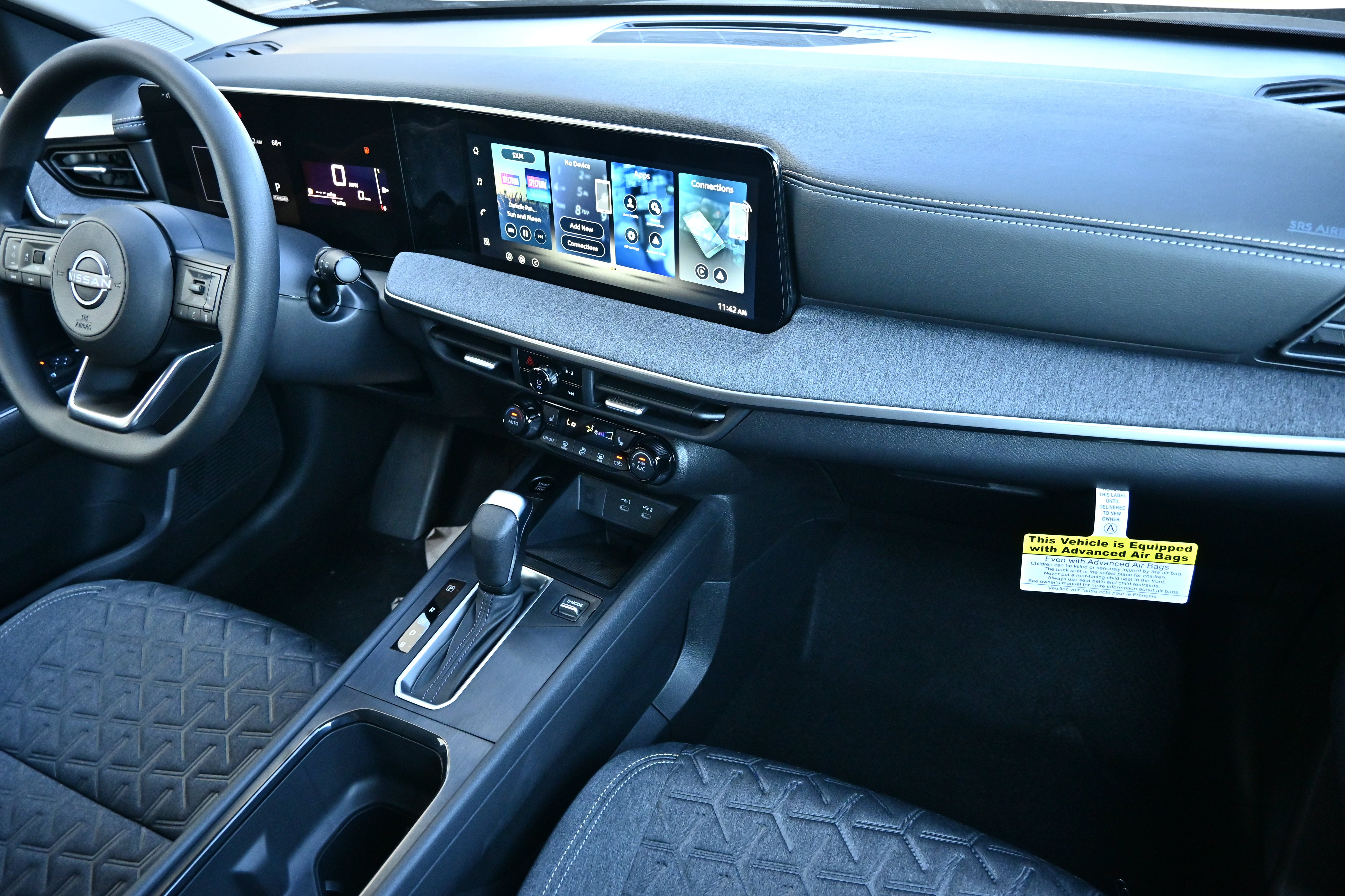 2027 Nissan Kicks SV