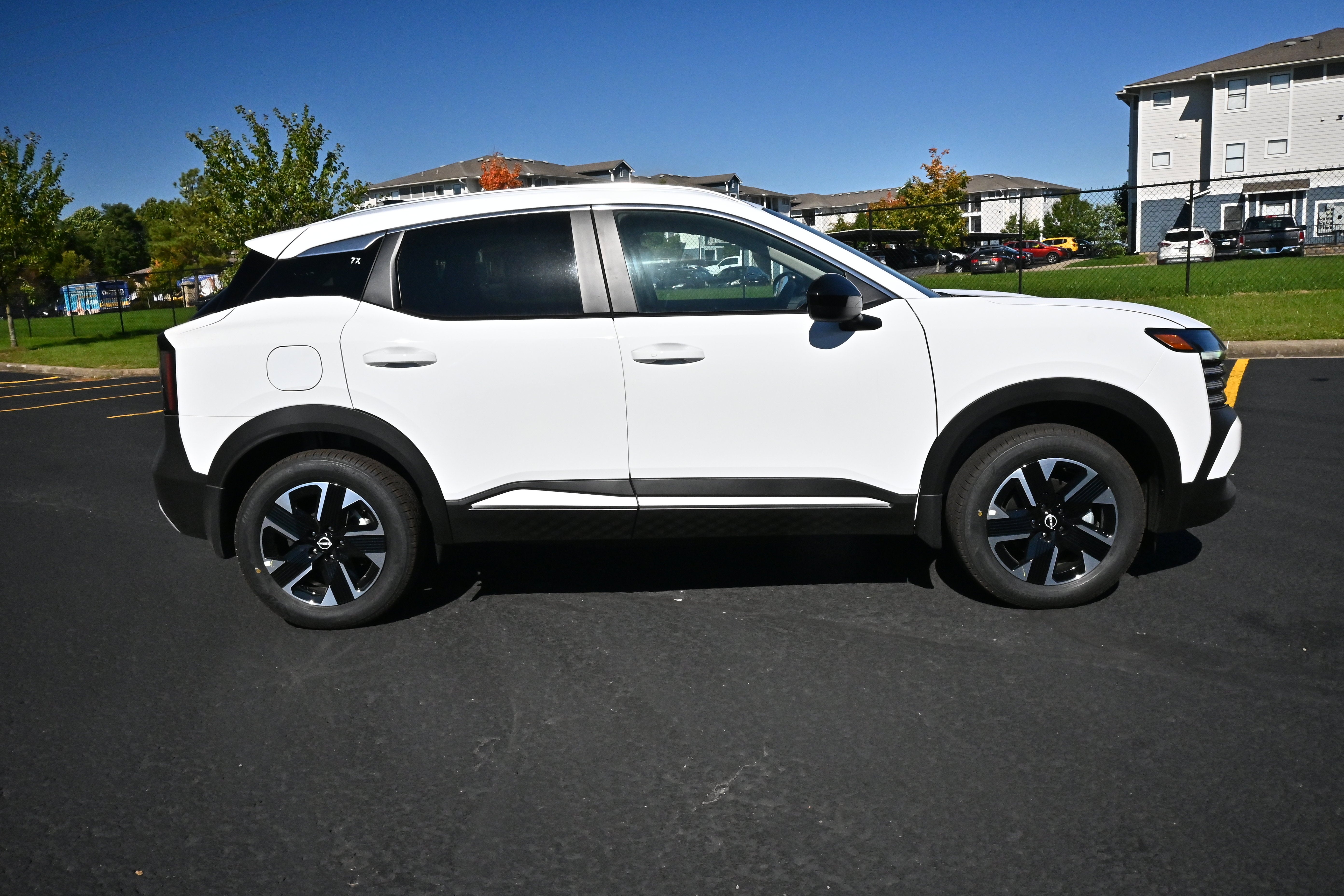 2027 Nissan Kicks SV