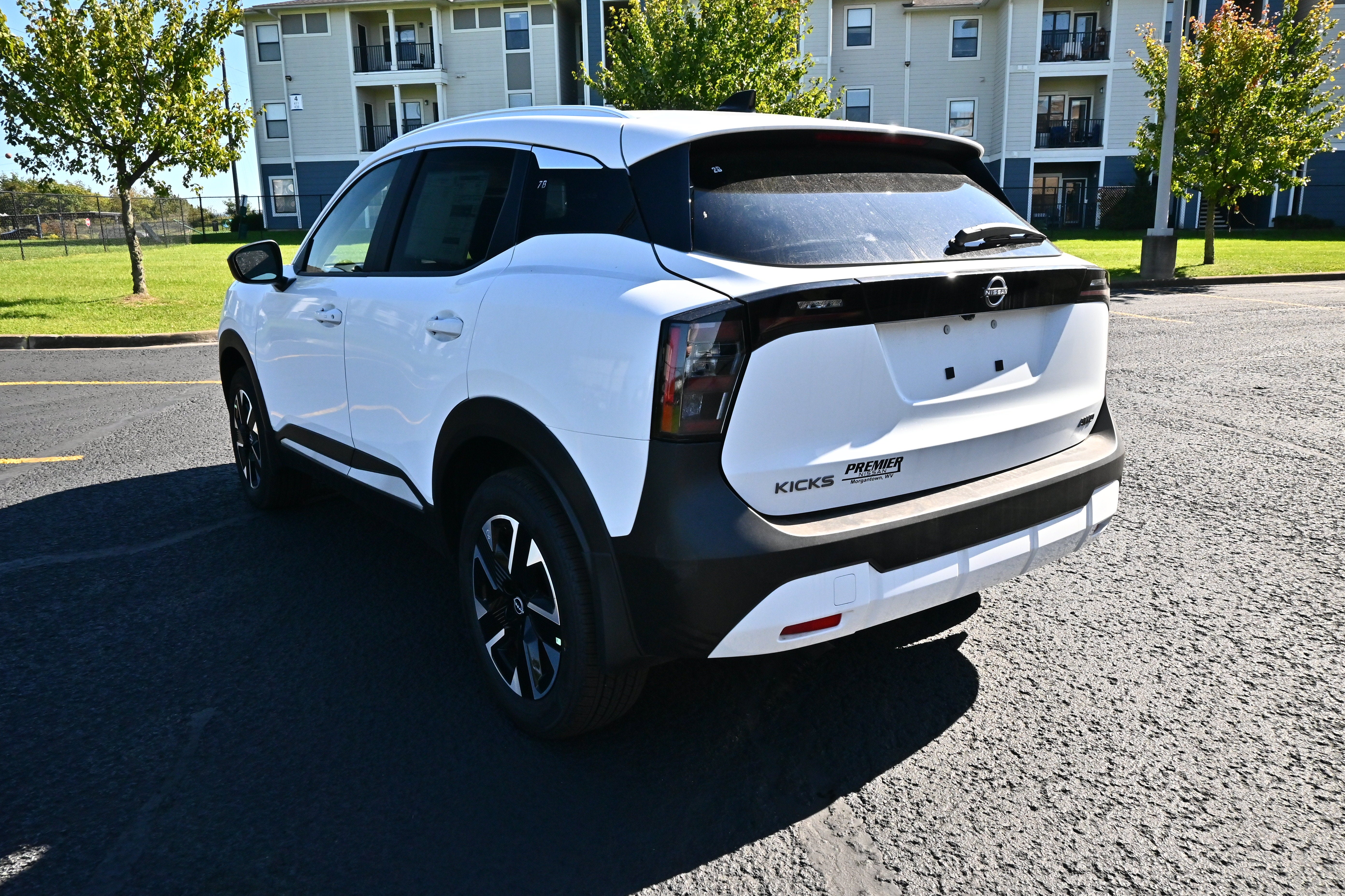 2027 Nissan Kicks SV
