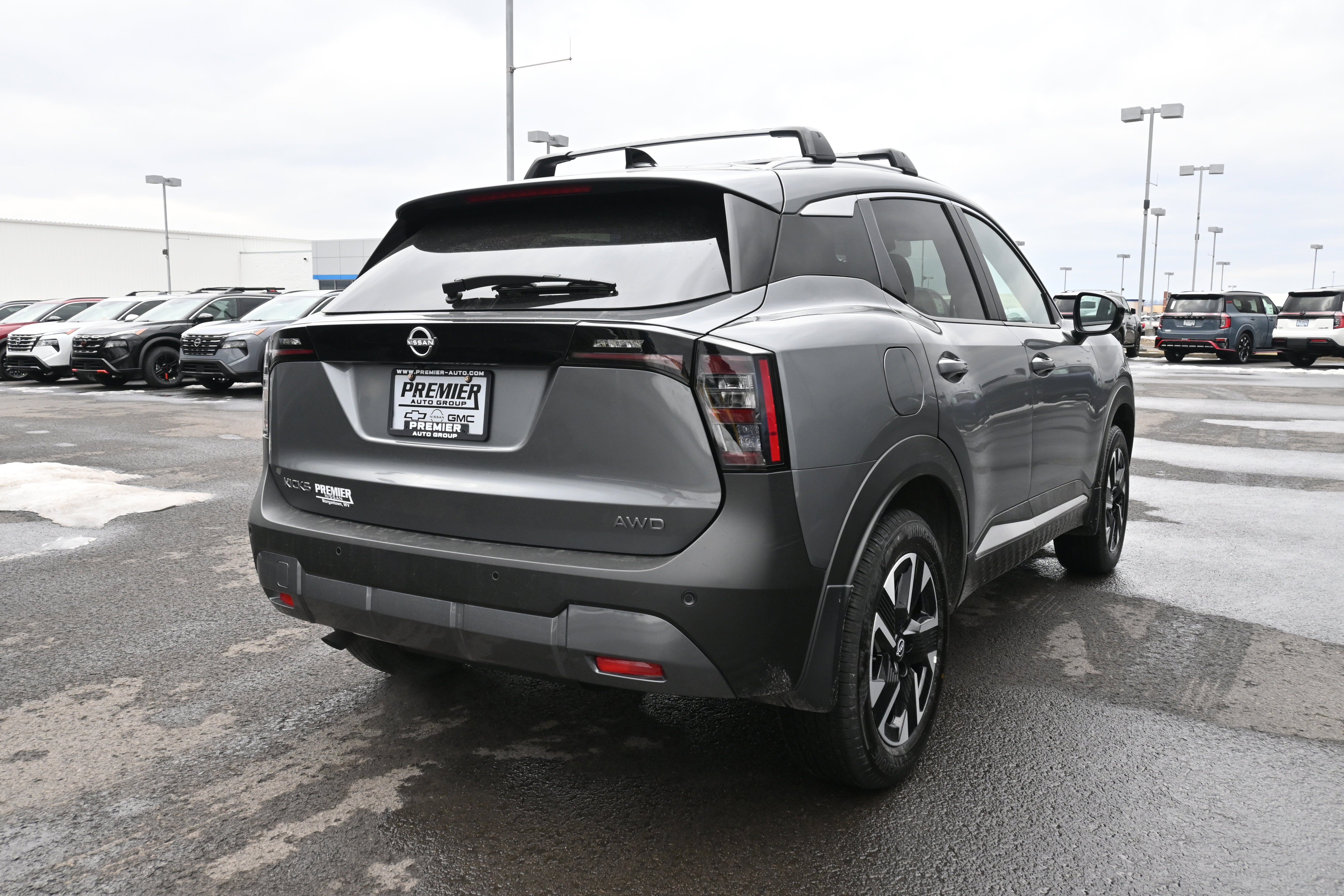 2026 Nissan Kicks SV