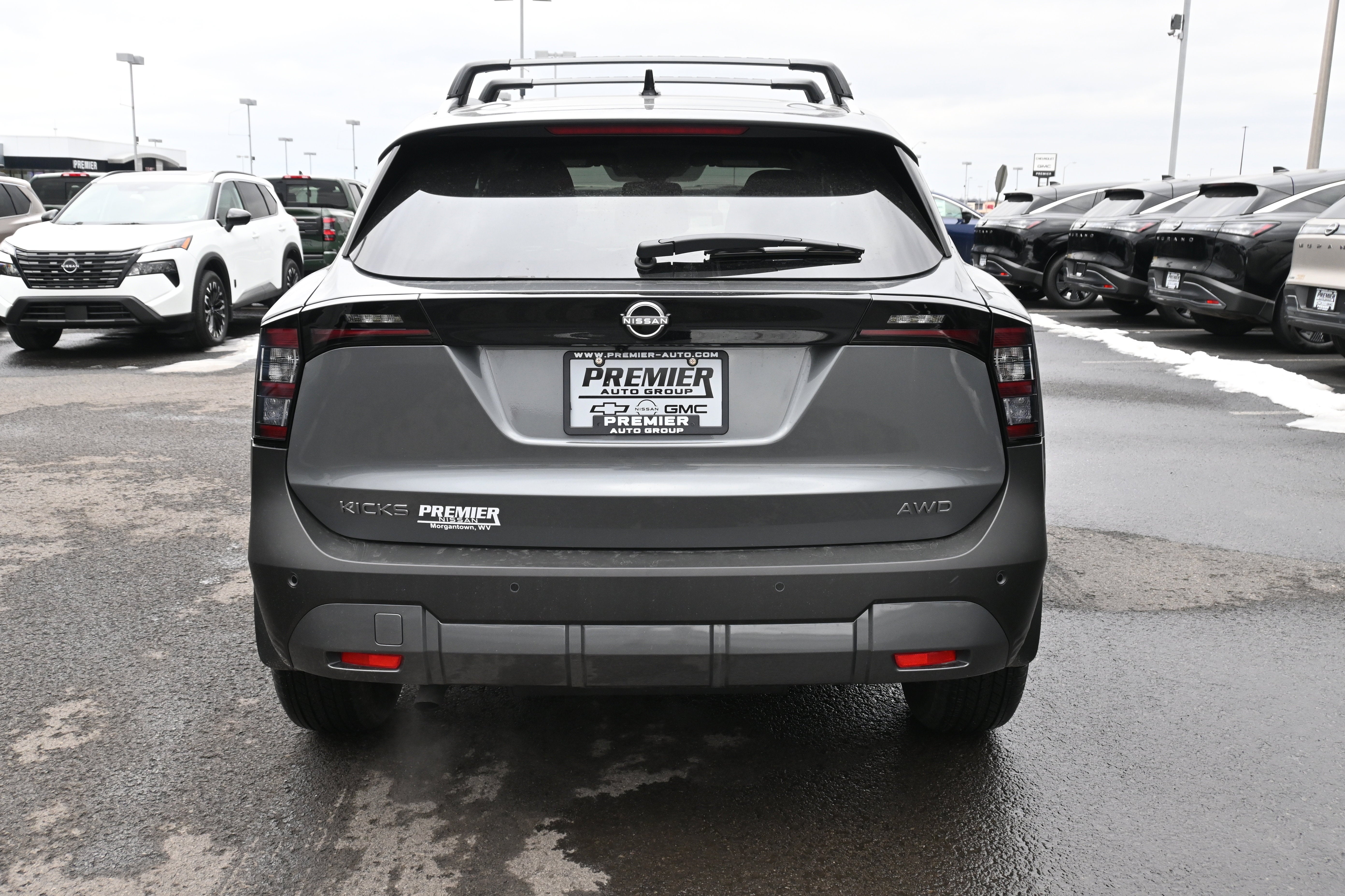 2026 Nissan Kicks SV