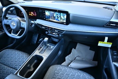 2027 Nissan Kicks SV