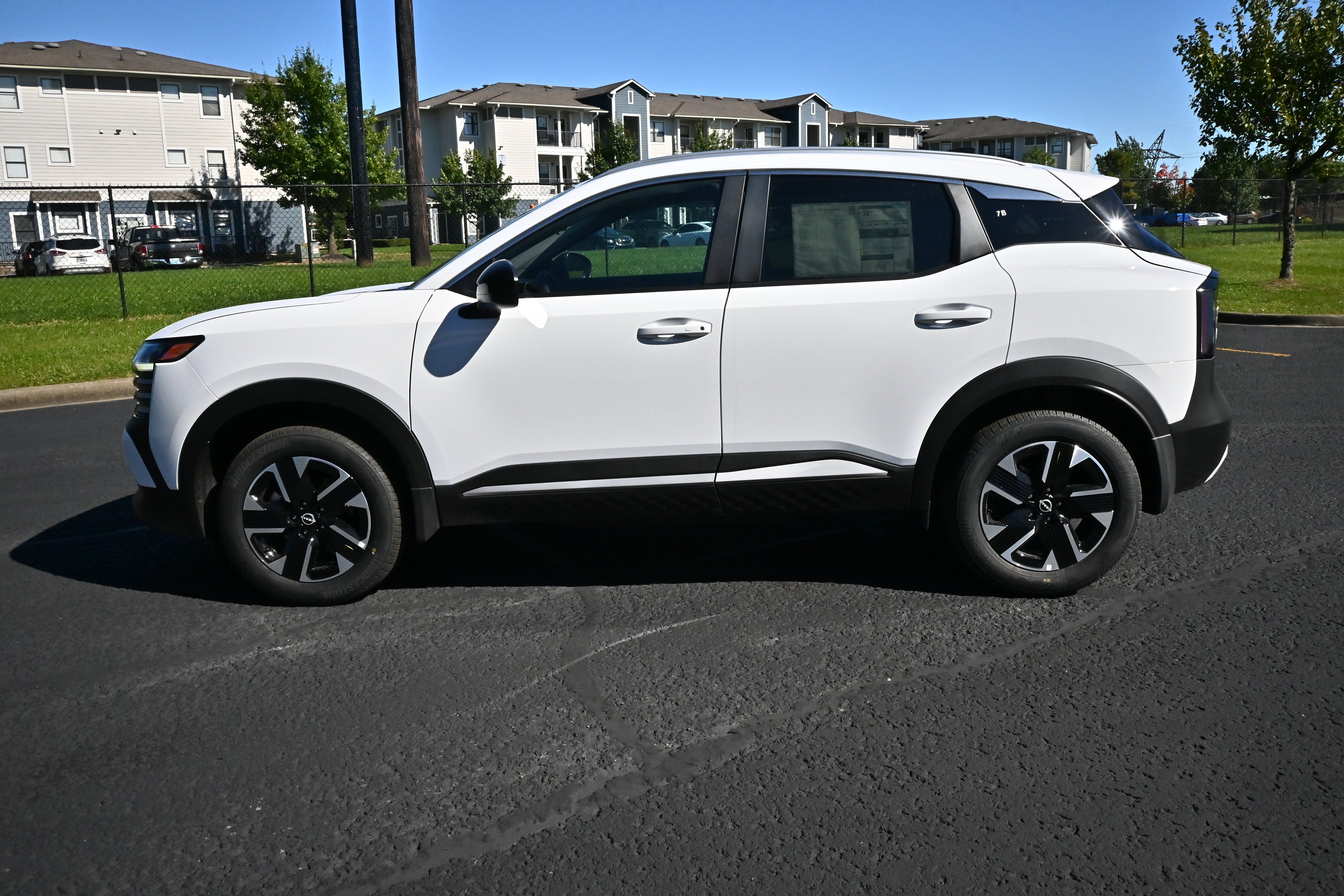 2027 Nissan Kicks SV