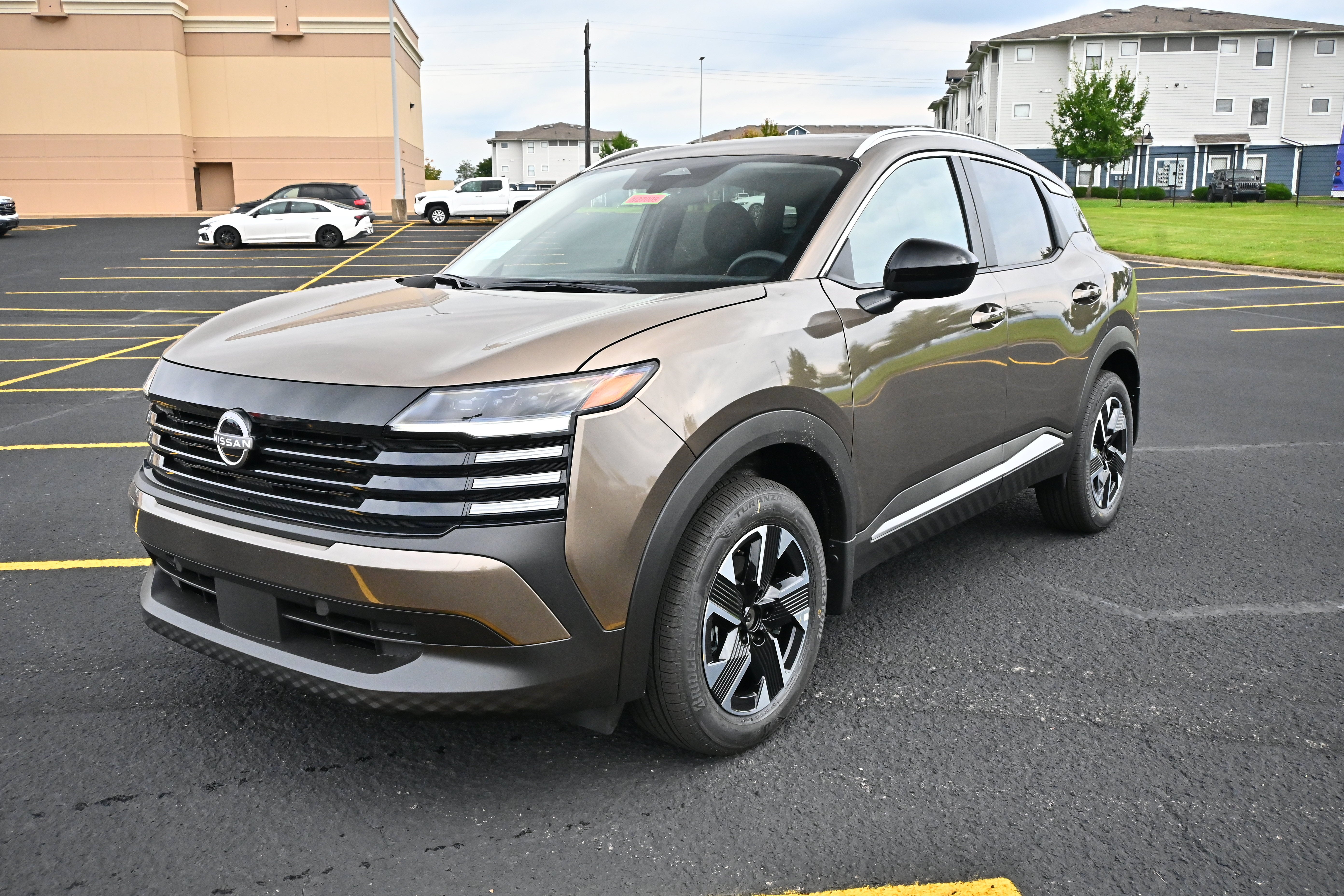 2027 Nissan Kicks SV