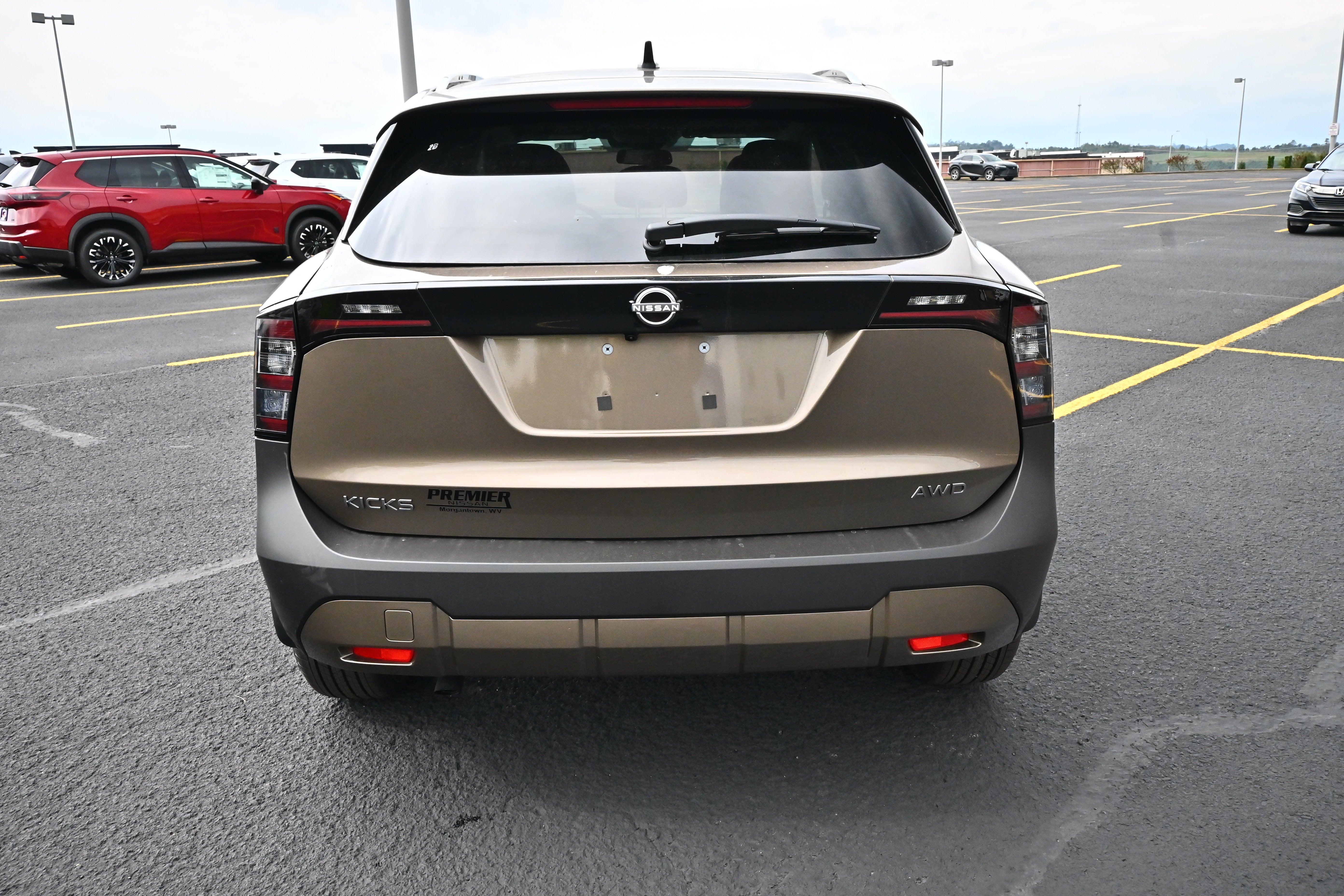 2027 Nissan Kicks SV