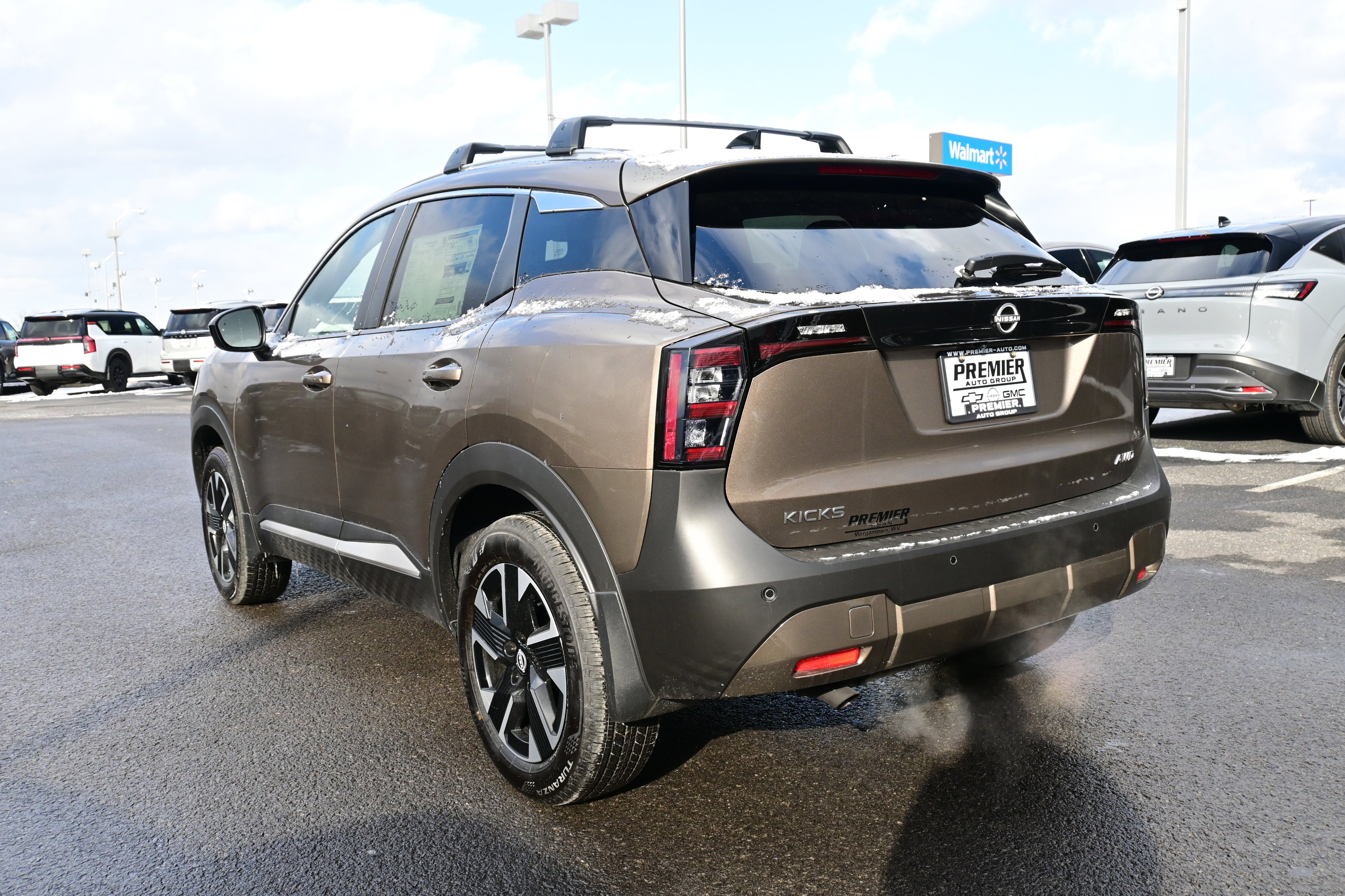 2026 Nissan Kicks SV