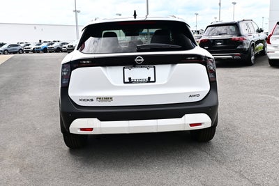 2026 Nissan Kicks SV