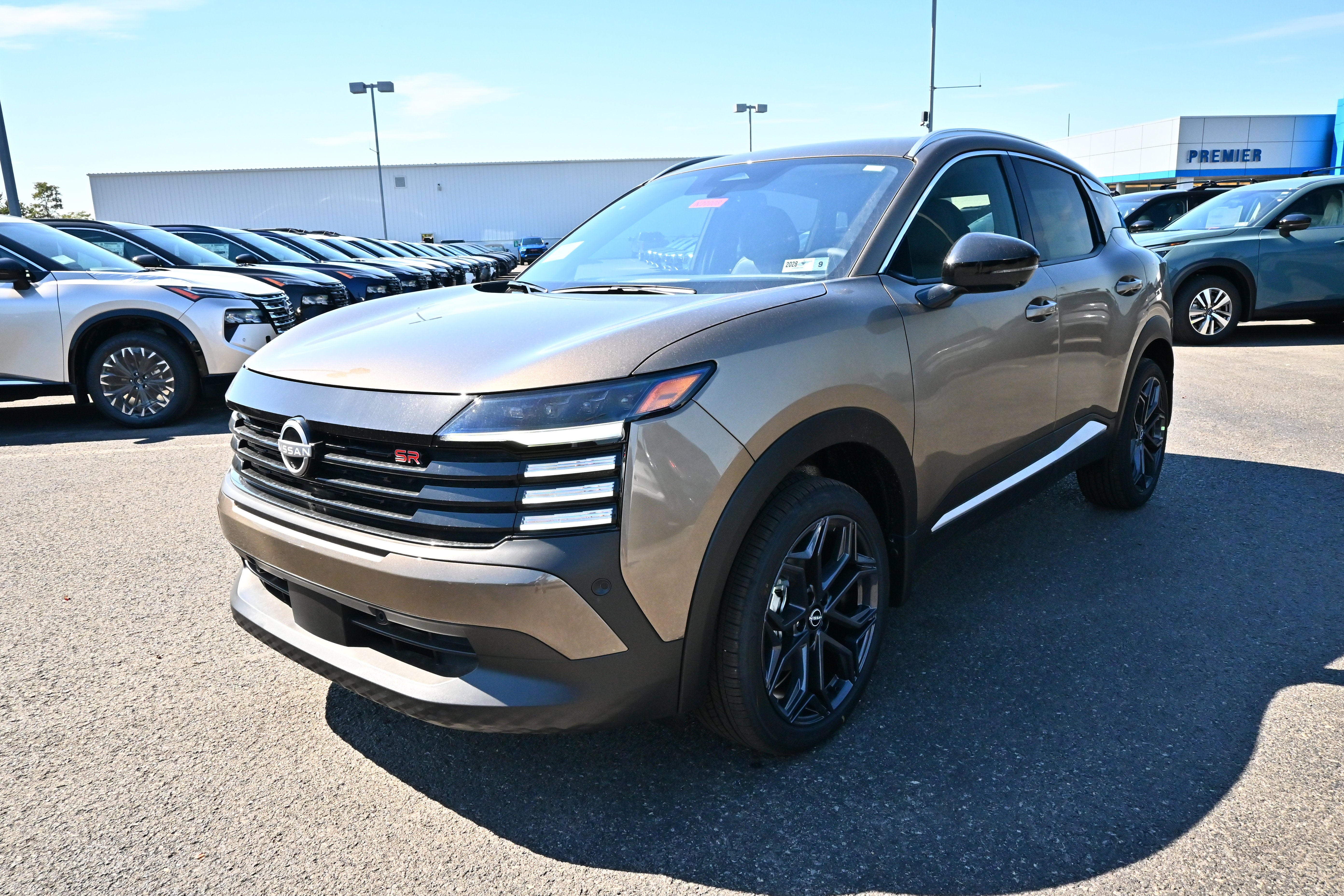 2027 Nissan Kicks SR