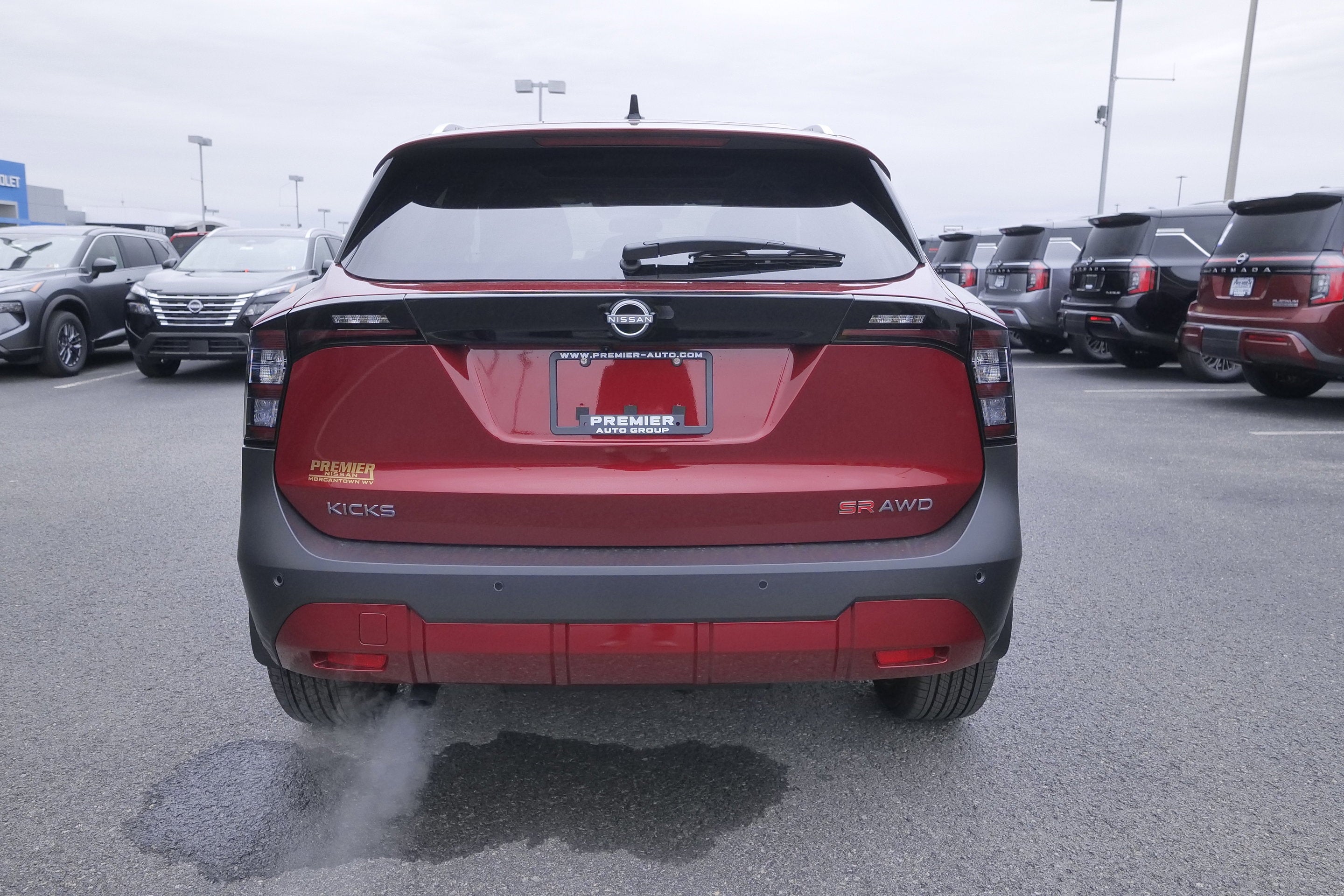 2026 Nissan Kicks SR