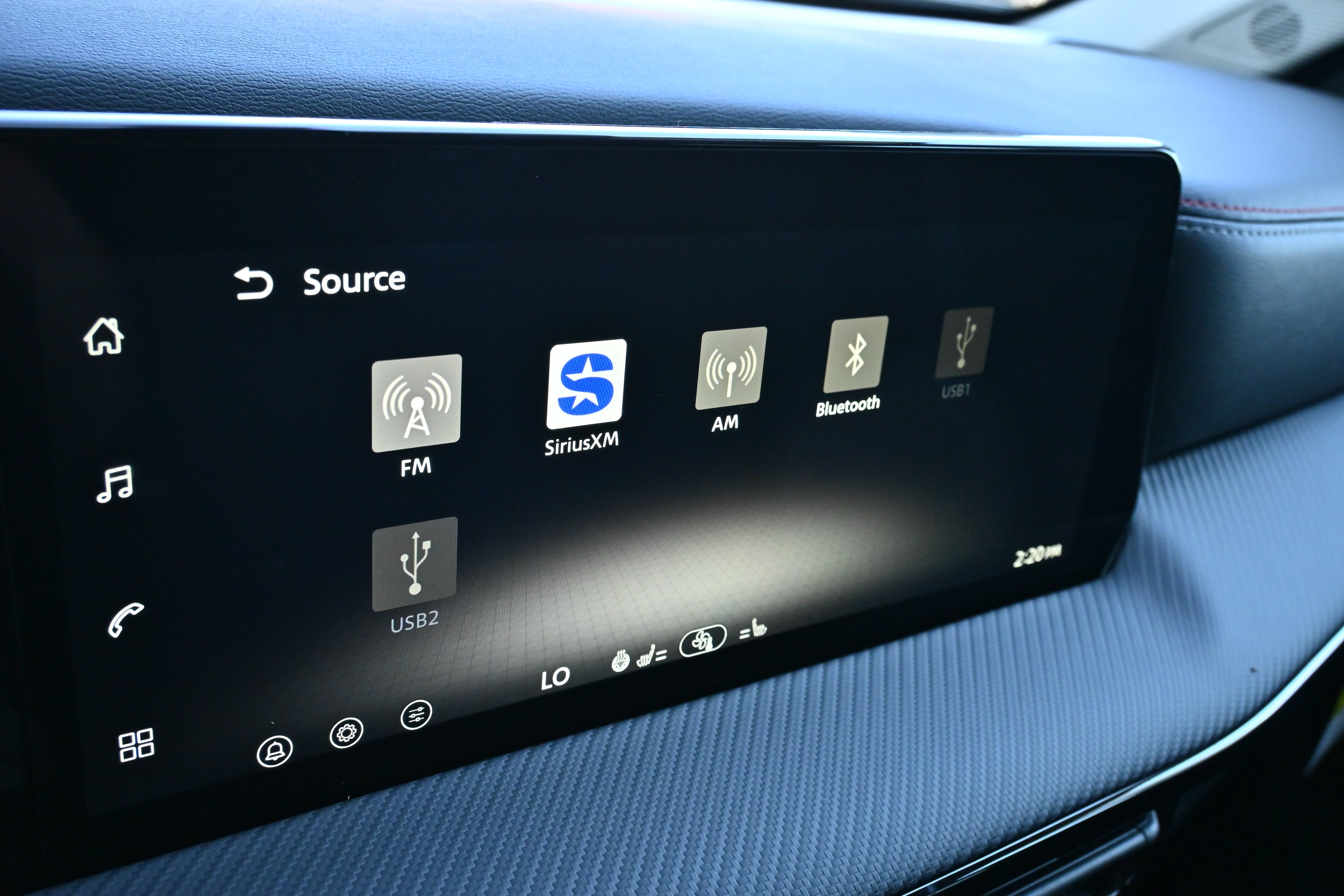 2027 Nissan Kicks SR