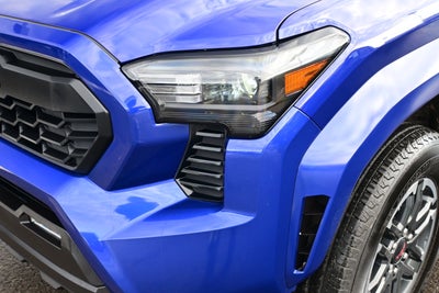 2025 Toyota Tacoma 4WD SR5