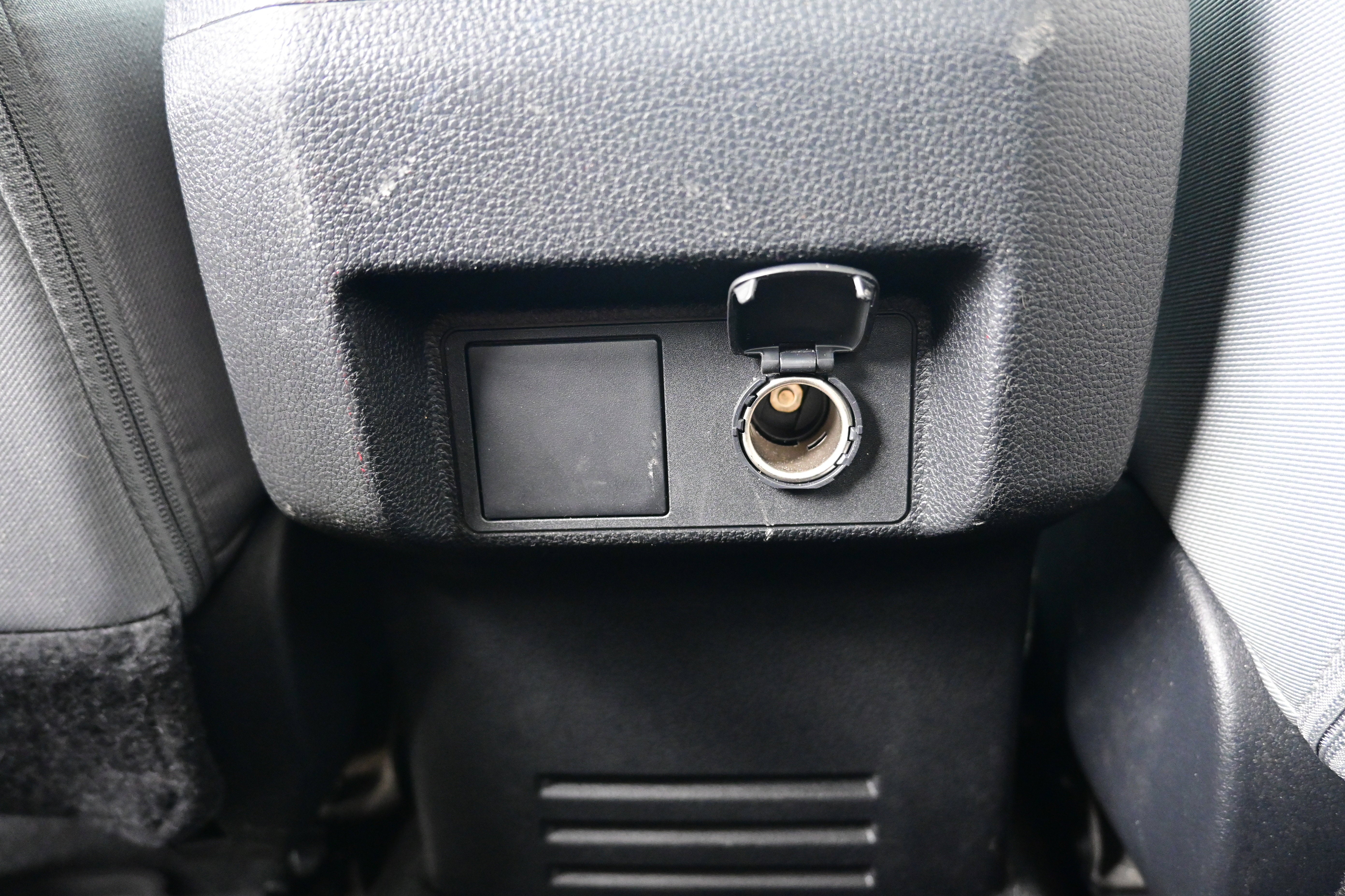 2025 Toyota Tacoma 4WD SR5