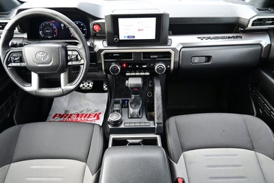 2025 Toyota Tacoma 4WD SR5