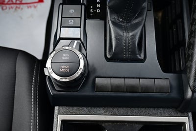 2025 Toyota Tacoma 4WD SR5