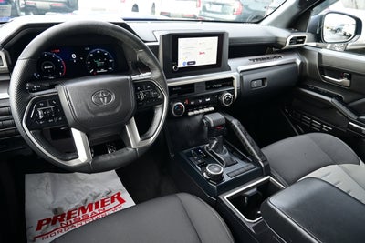 2025 Toyota Tacoma 4WD SR5