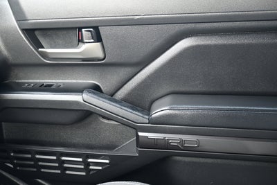 2025 Toyota Tacoma 4WD SR5