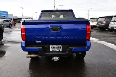 2025 Toyota Tacoma 4WD SR5