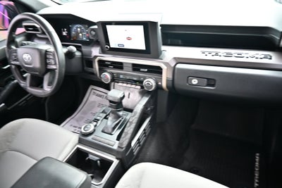 2025 Toyota Tacoma 4WD SR5