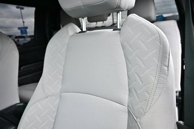 2025 Toyota Tacoma 4WD SR5