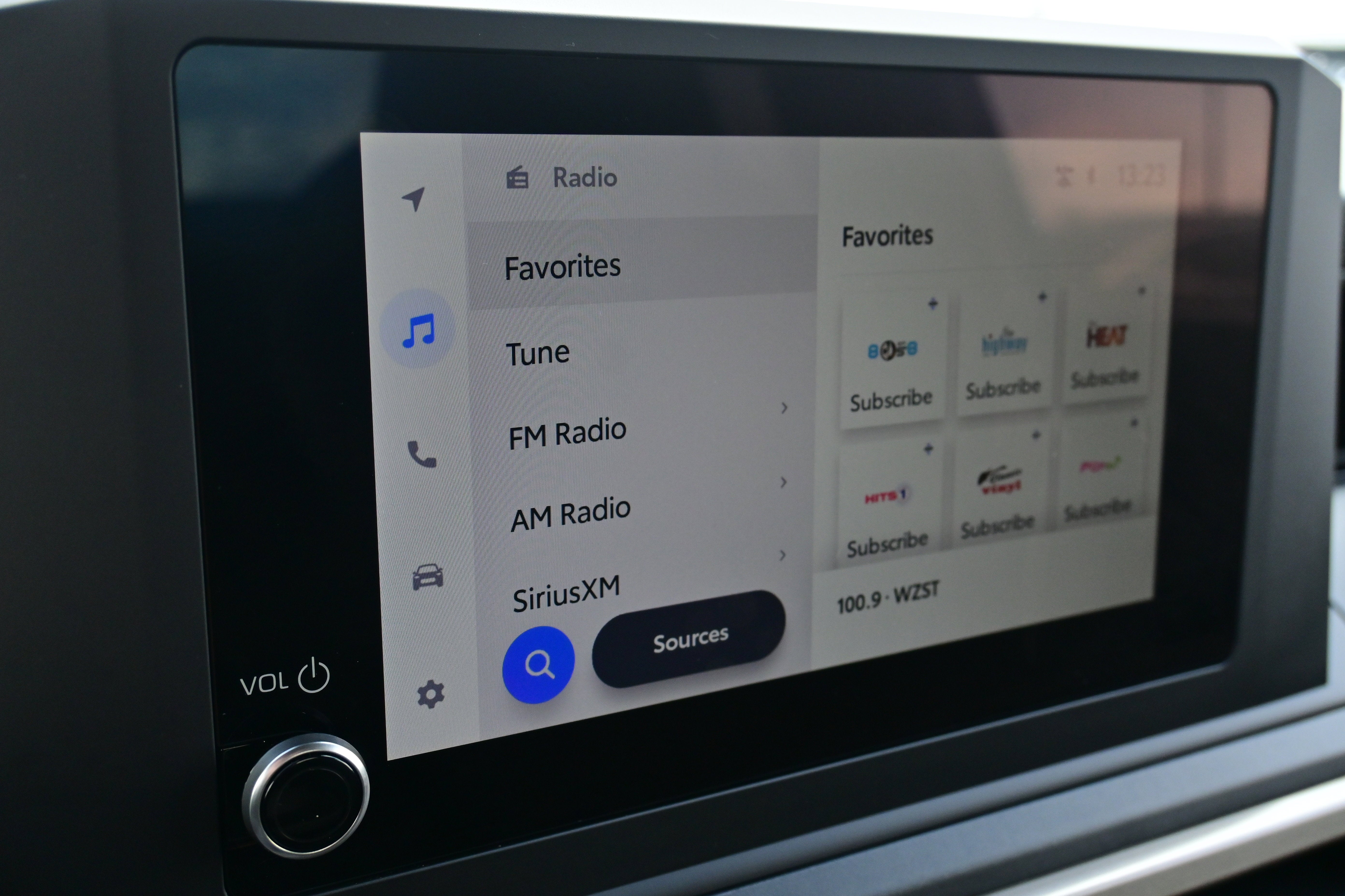 2025 Toyota Tacoma 4WD SR