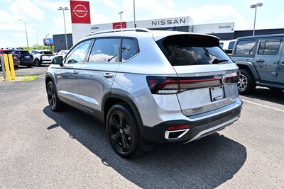 2025 Volkswagen Taos SEL