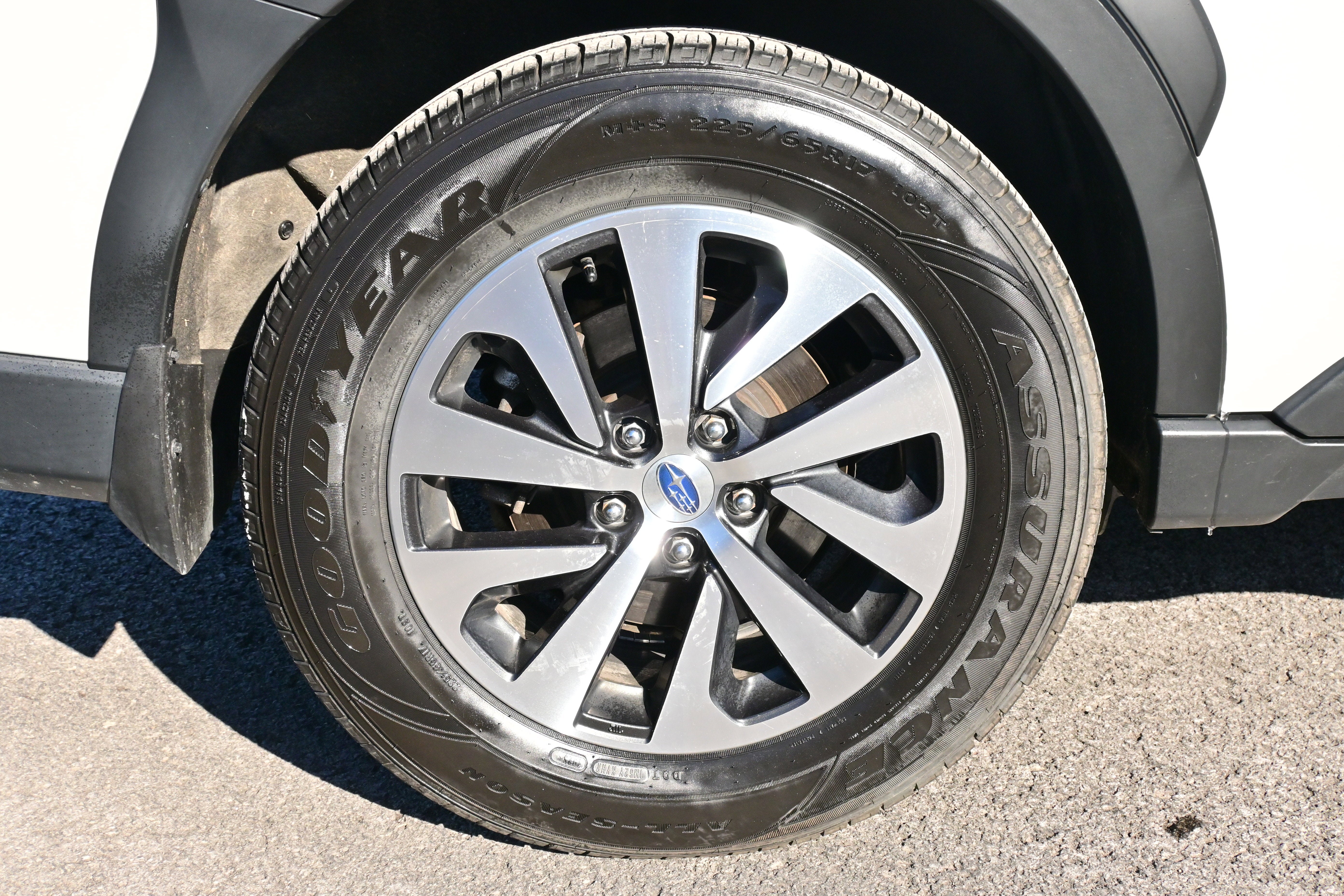 2023 Subaru Outback Premium