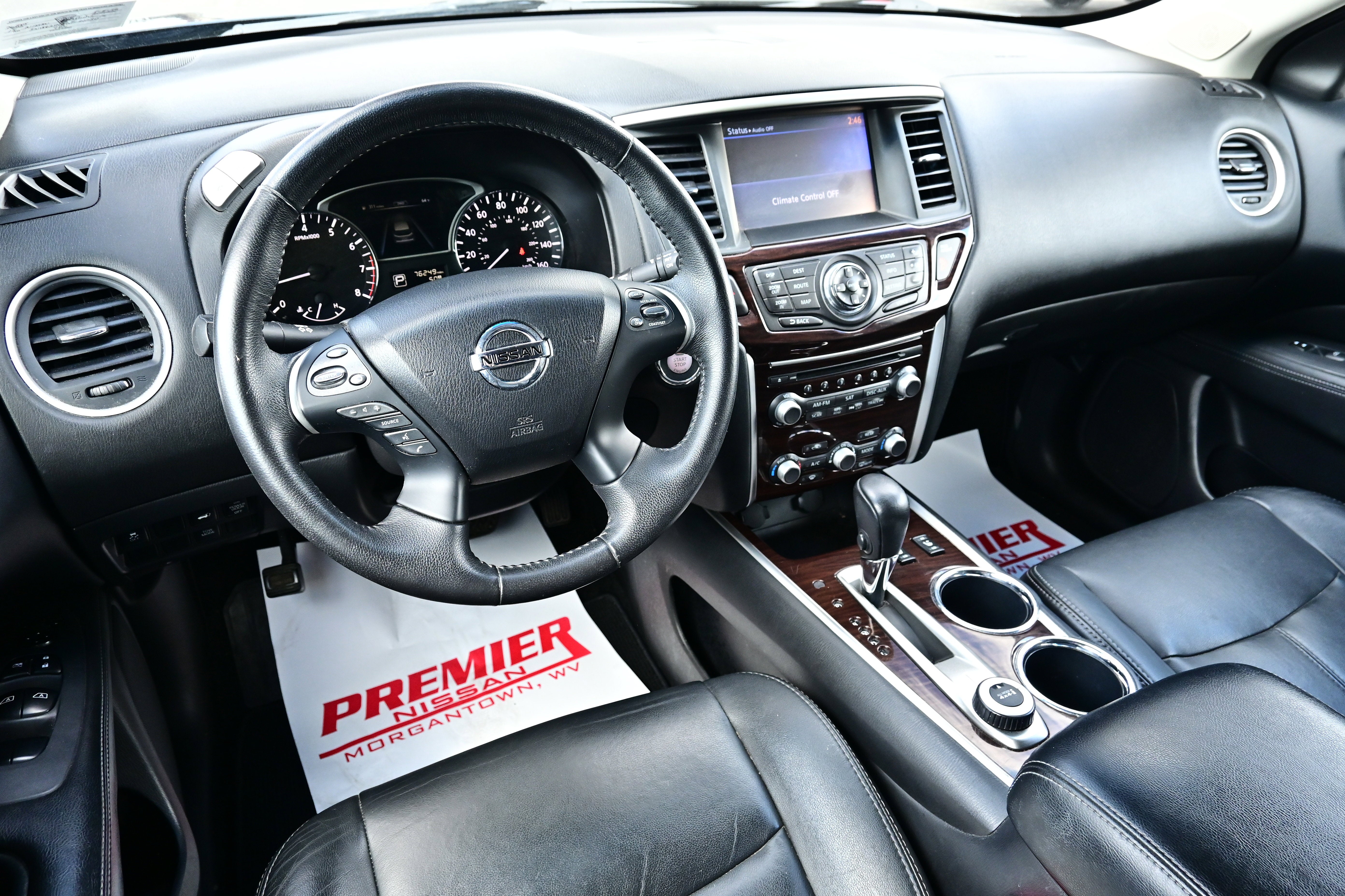 2014 Nissan Pathfinder SL