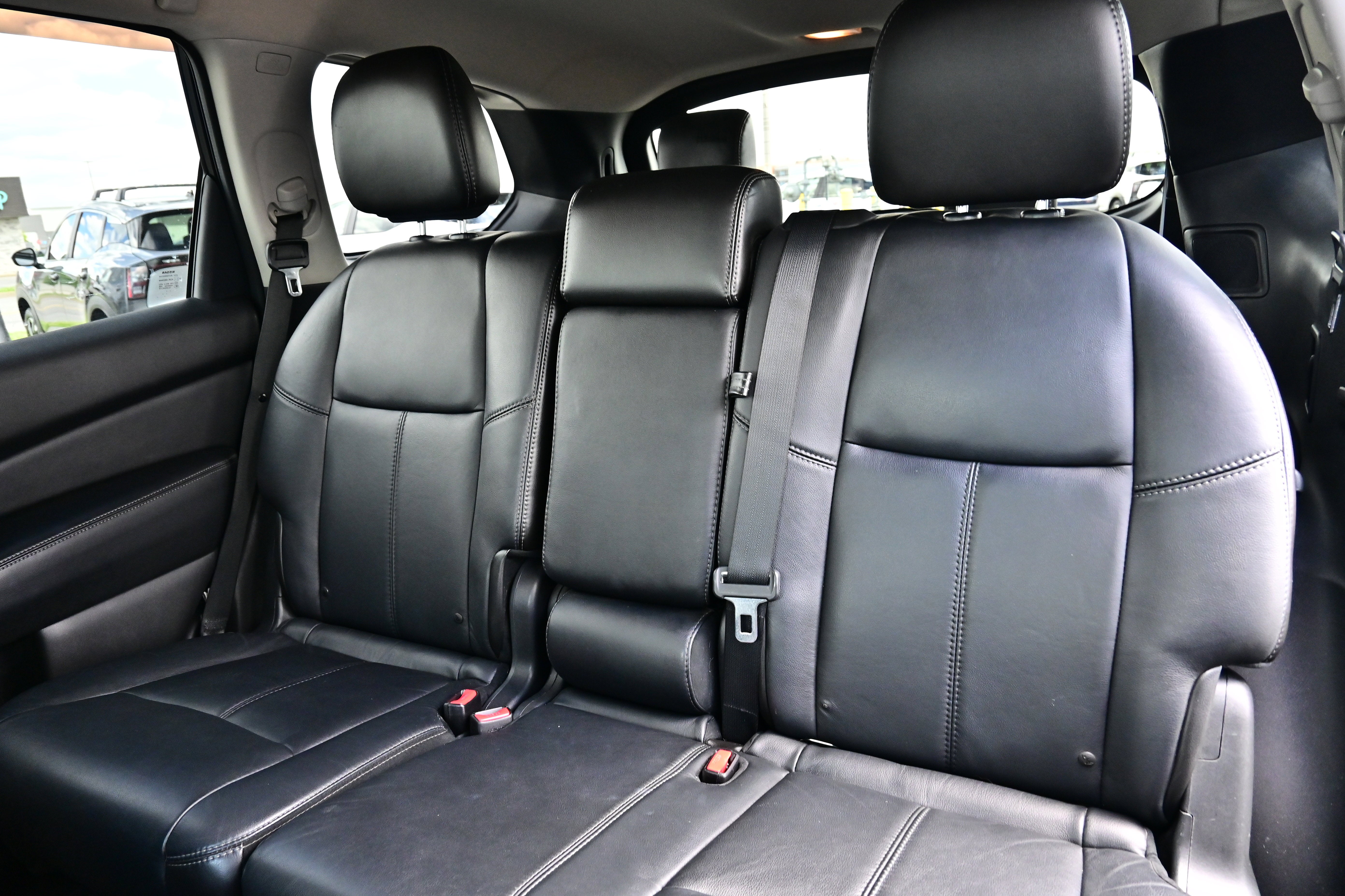 2014 Nissan Pathfinder SL