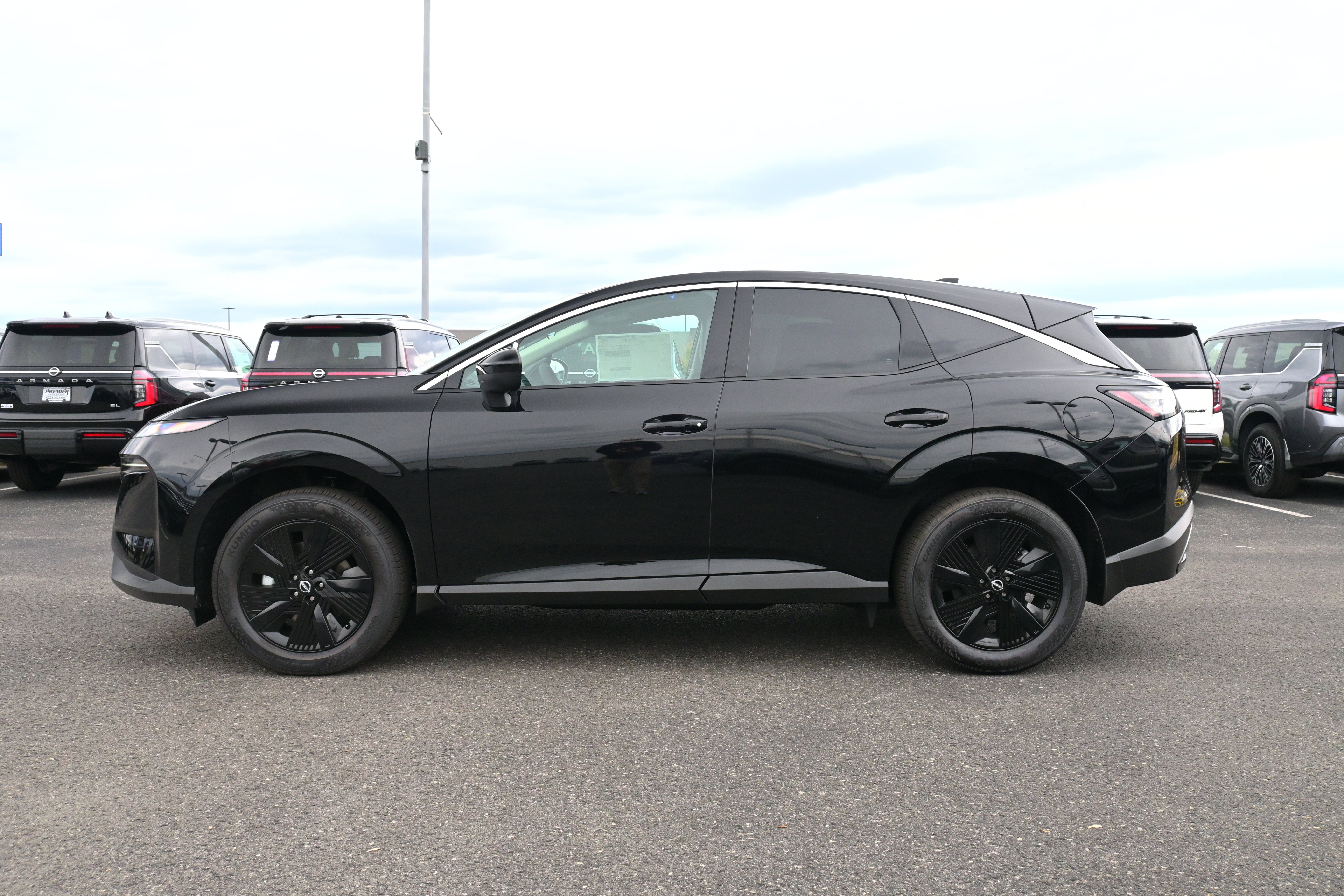2026 Nissan Murano SV