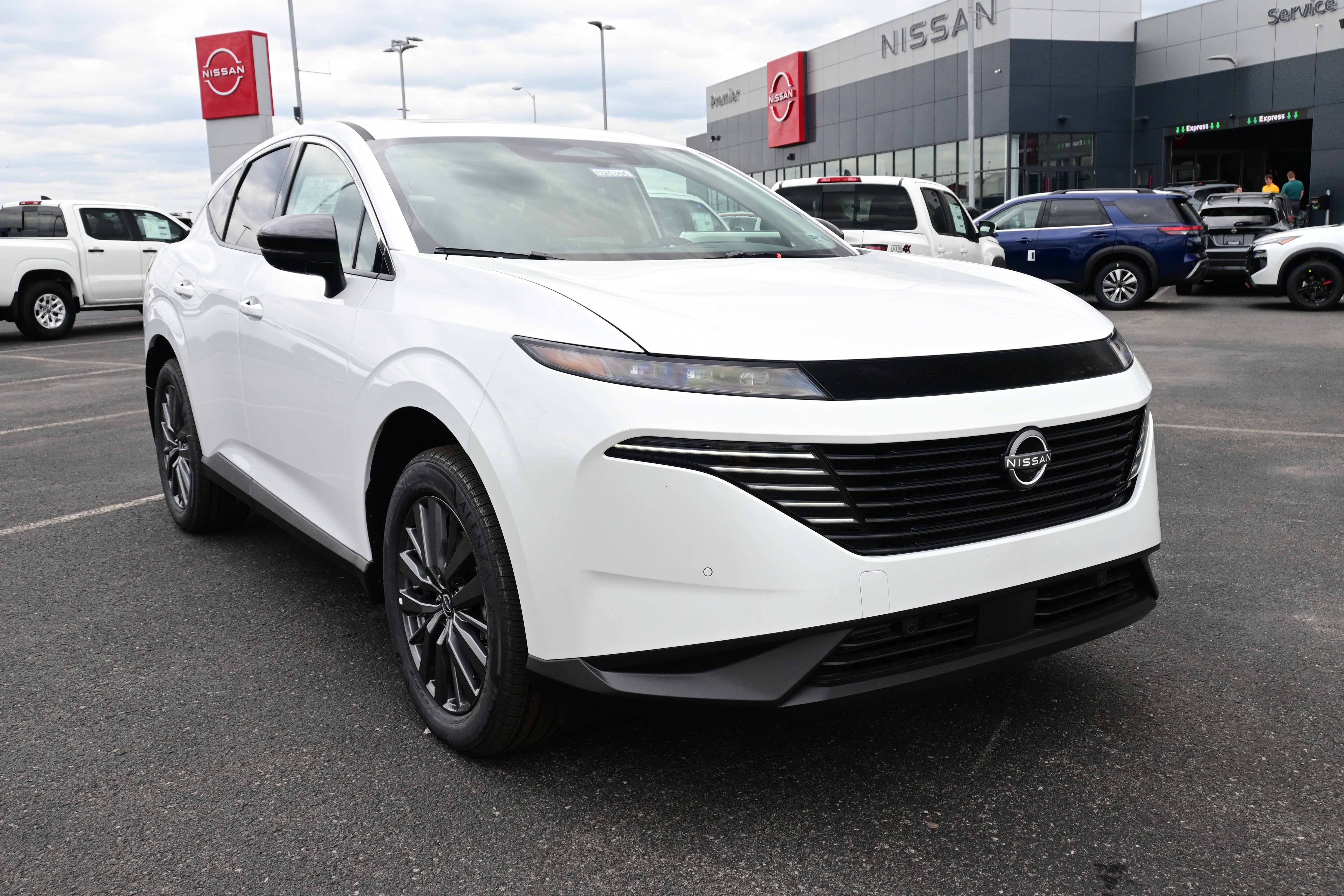 2026 Nissan Murano SL