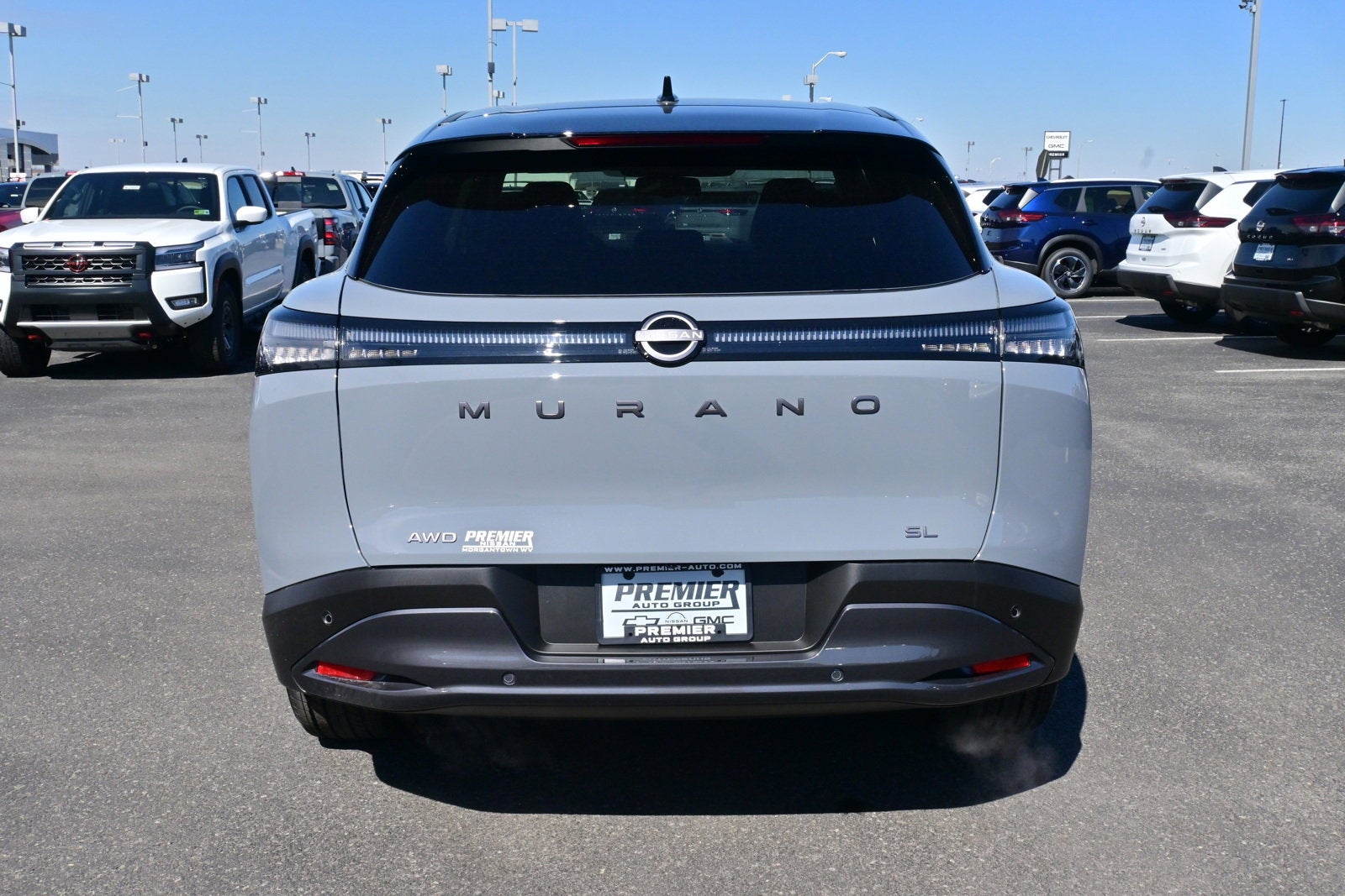2025 Nissan Murano SL