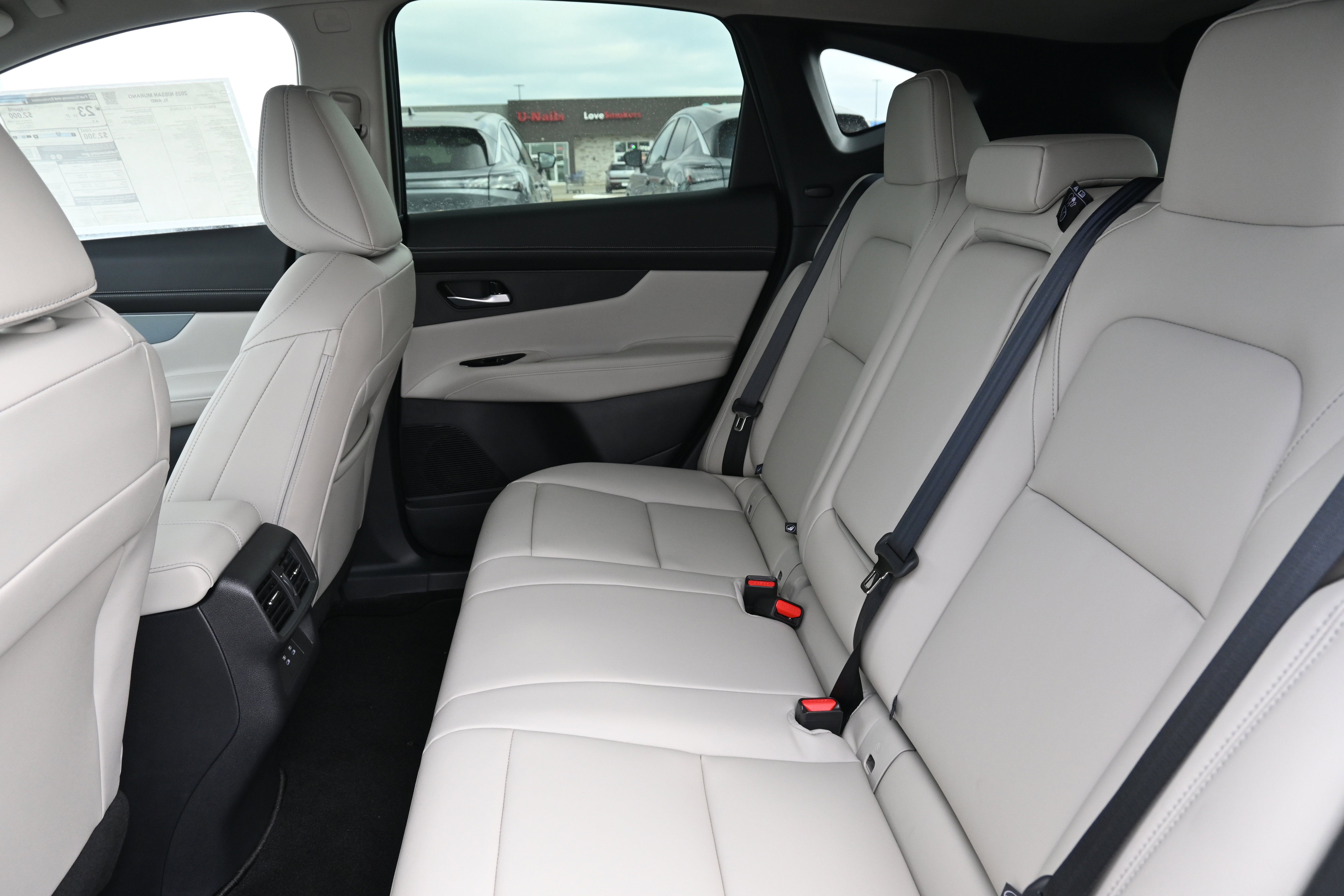 2025 Nissan Murano SL