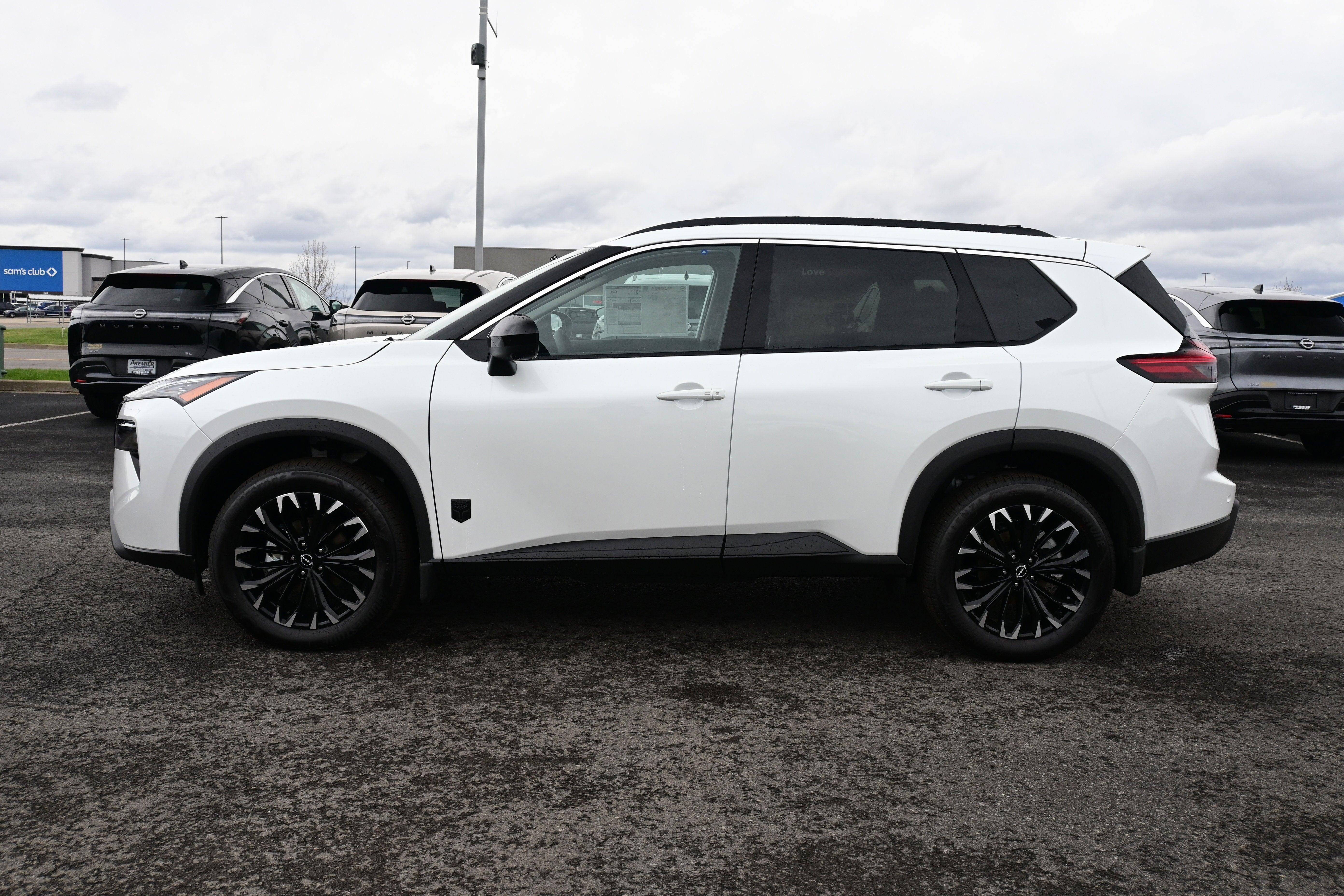 2026 Nissan Rogue Dark Armor™