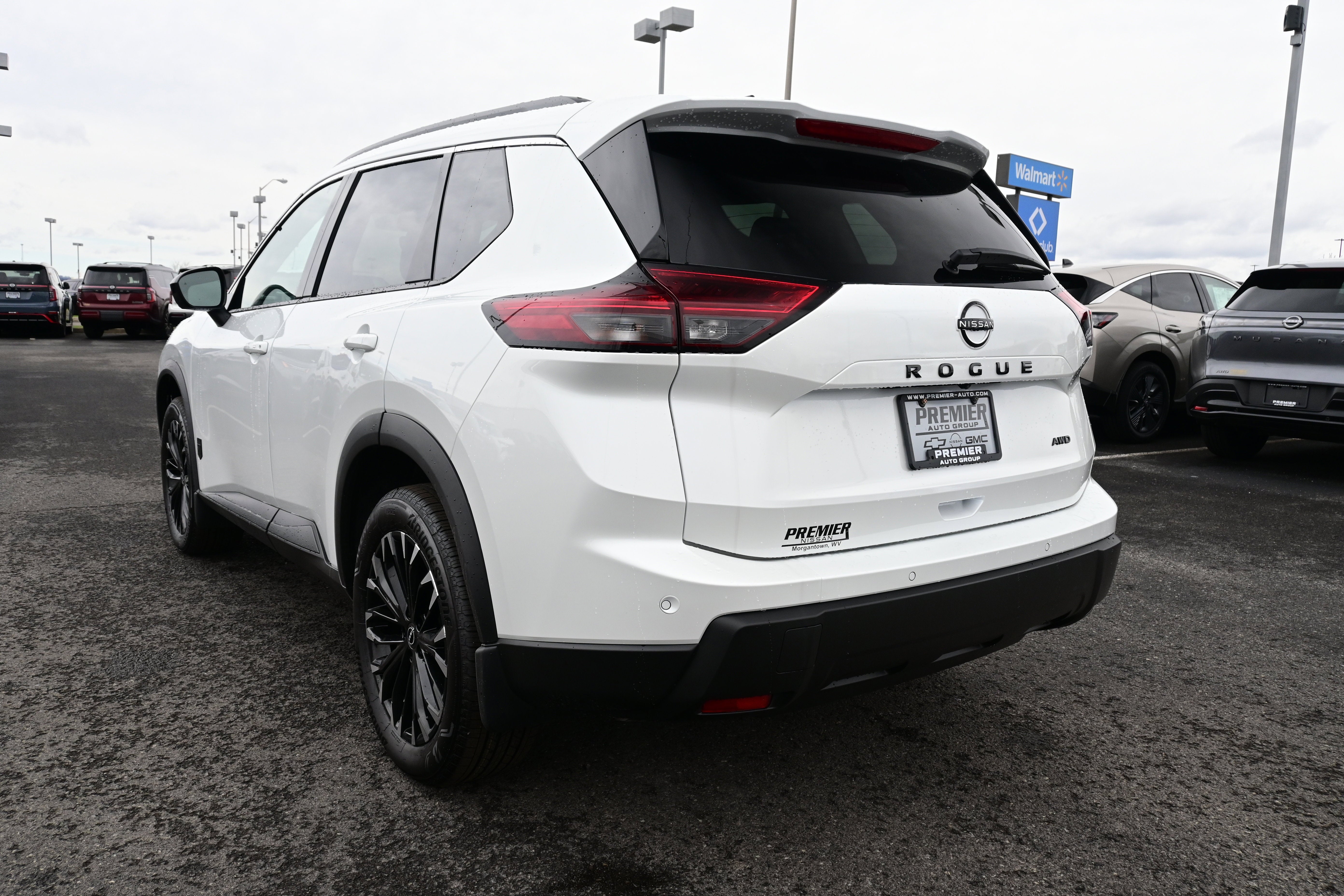 2026 Nissan Rogue Dark Armor™
