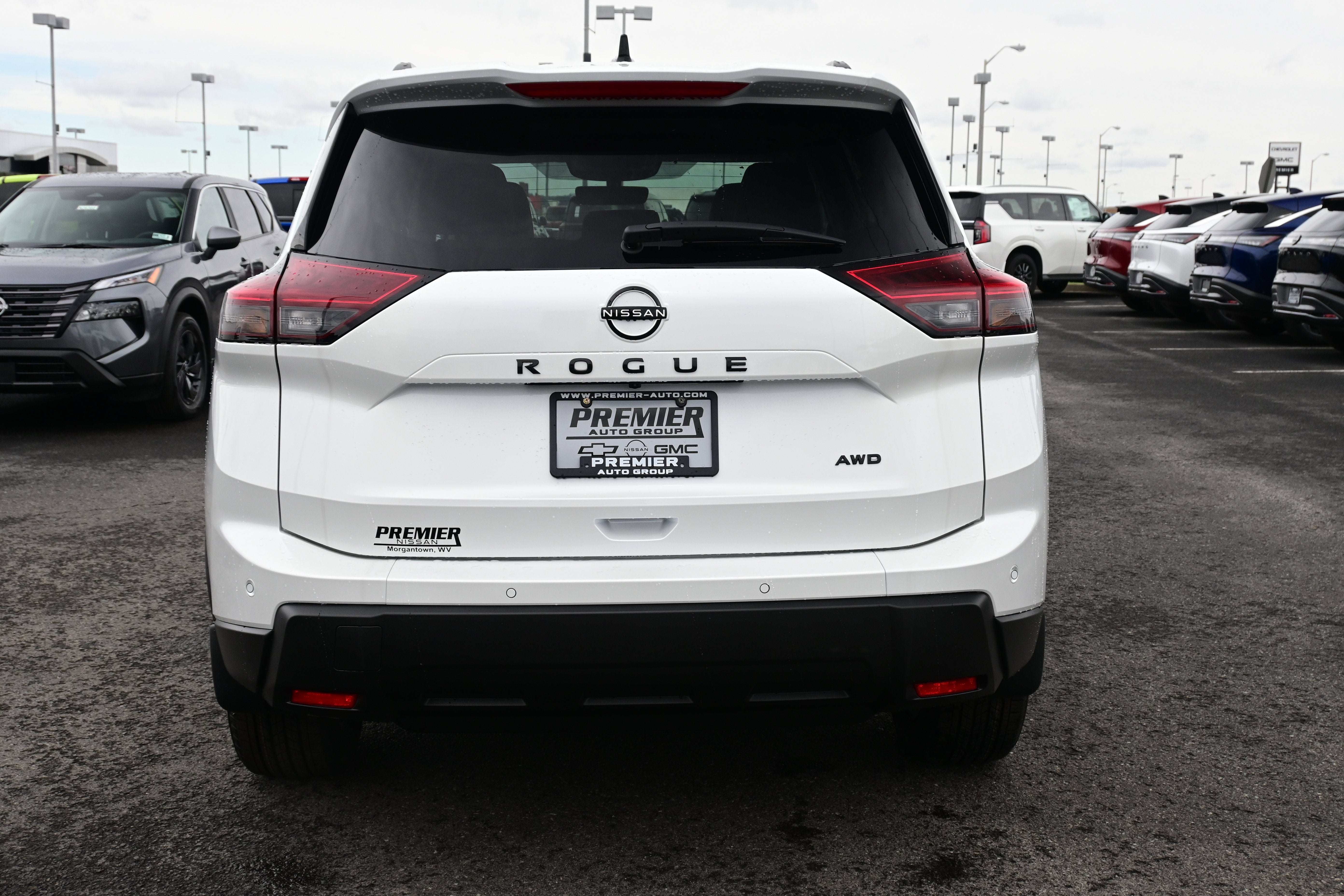 2026 Nissan Rogue Dark Armor™