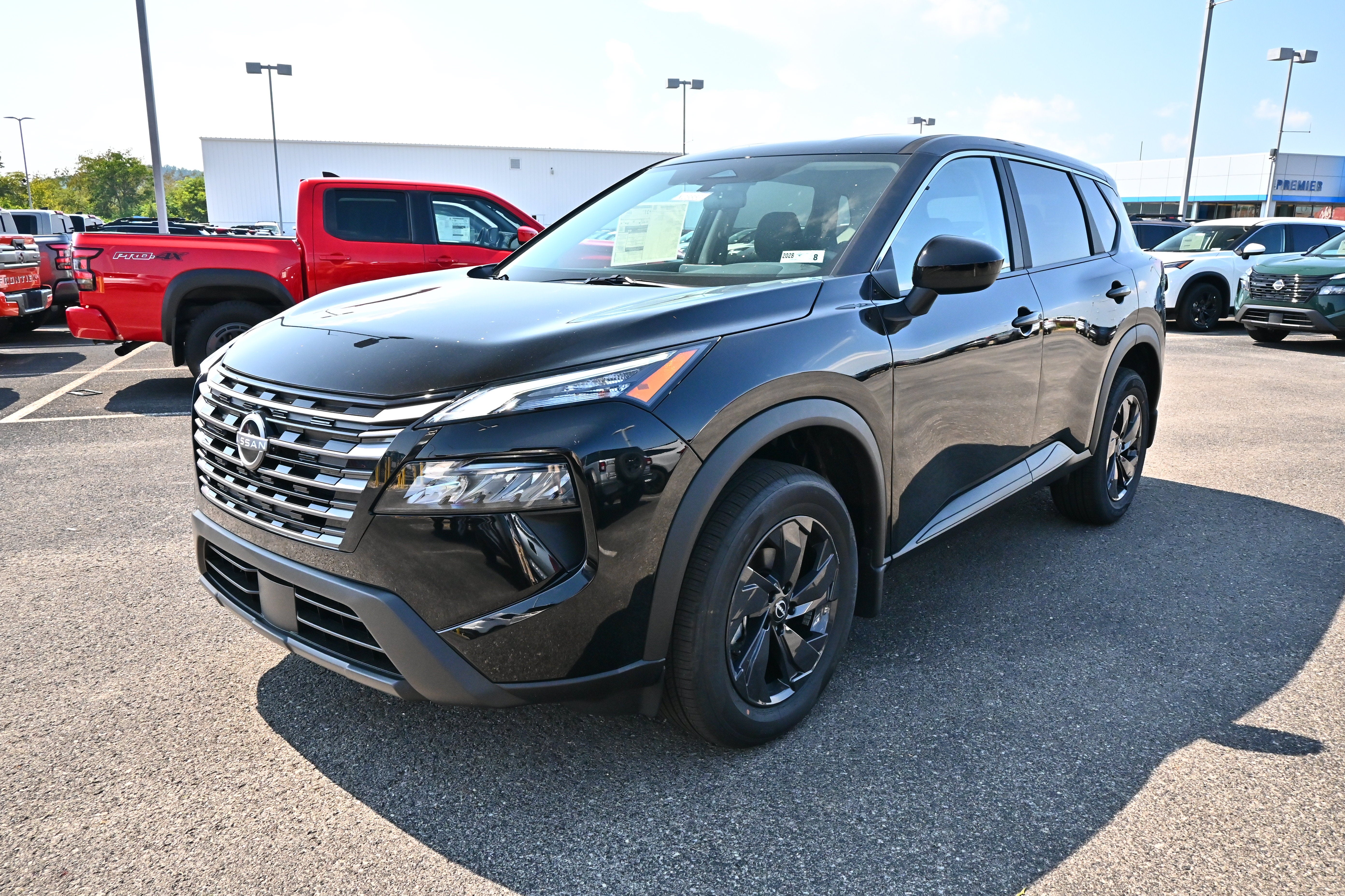 2026 Nissan Rogue SV