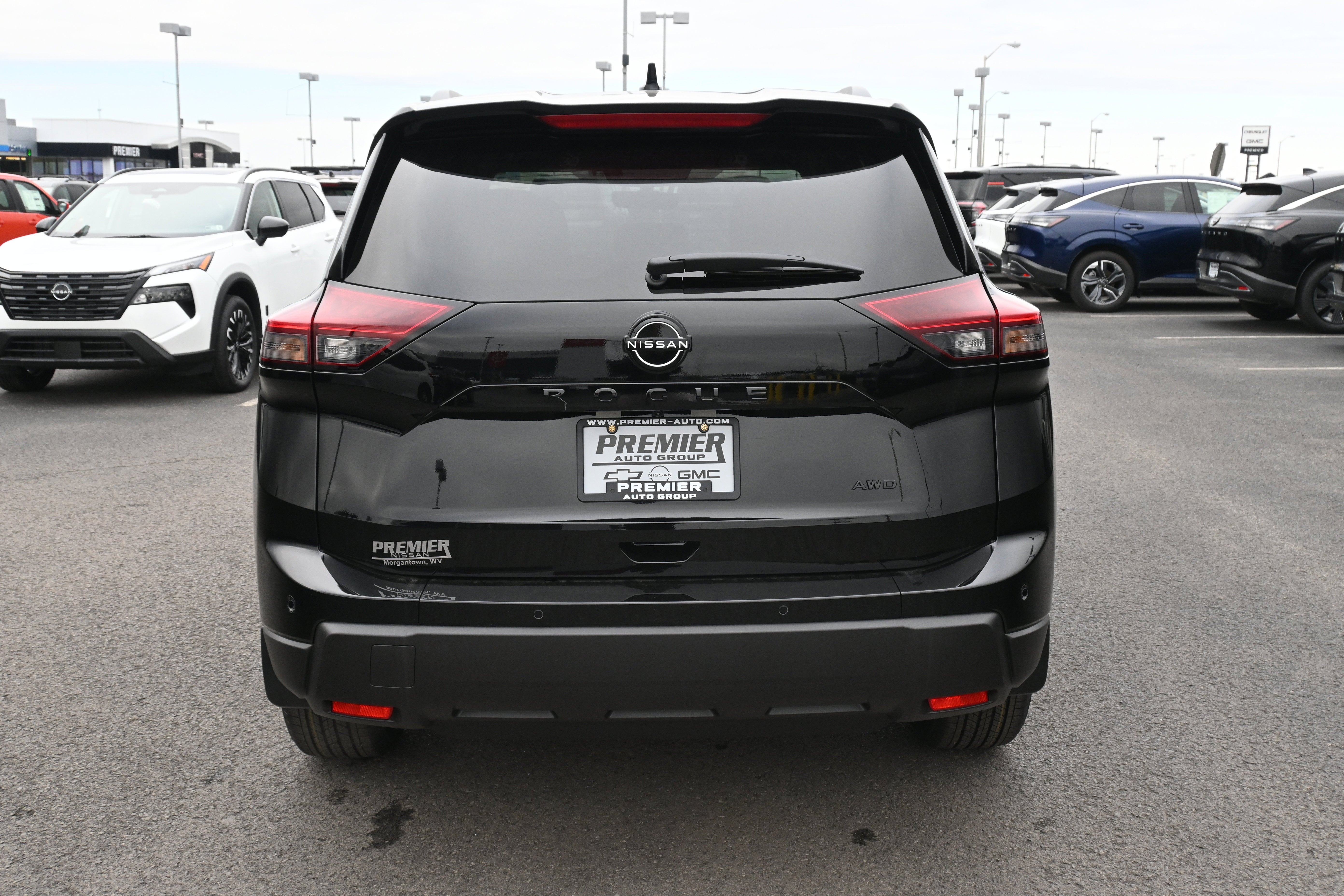 2026 Nissan Rogue Dark Armor™