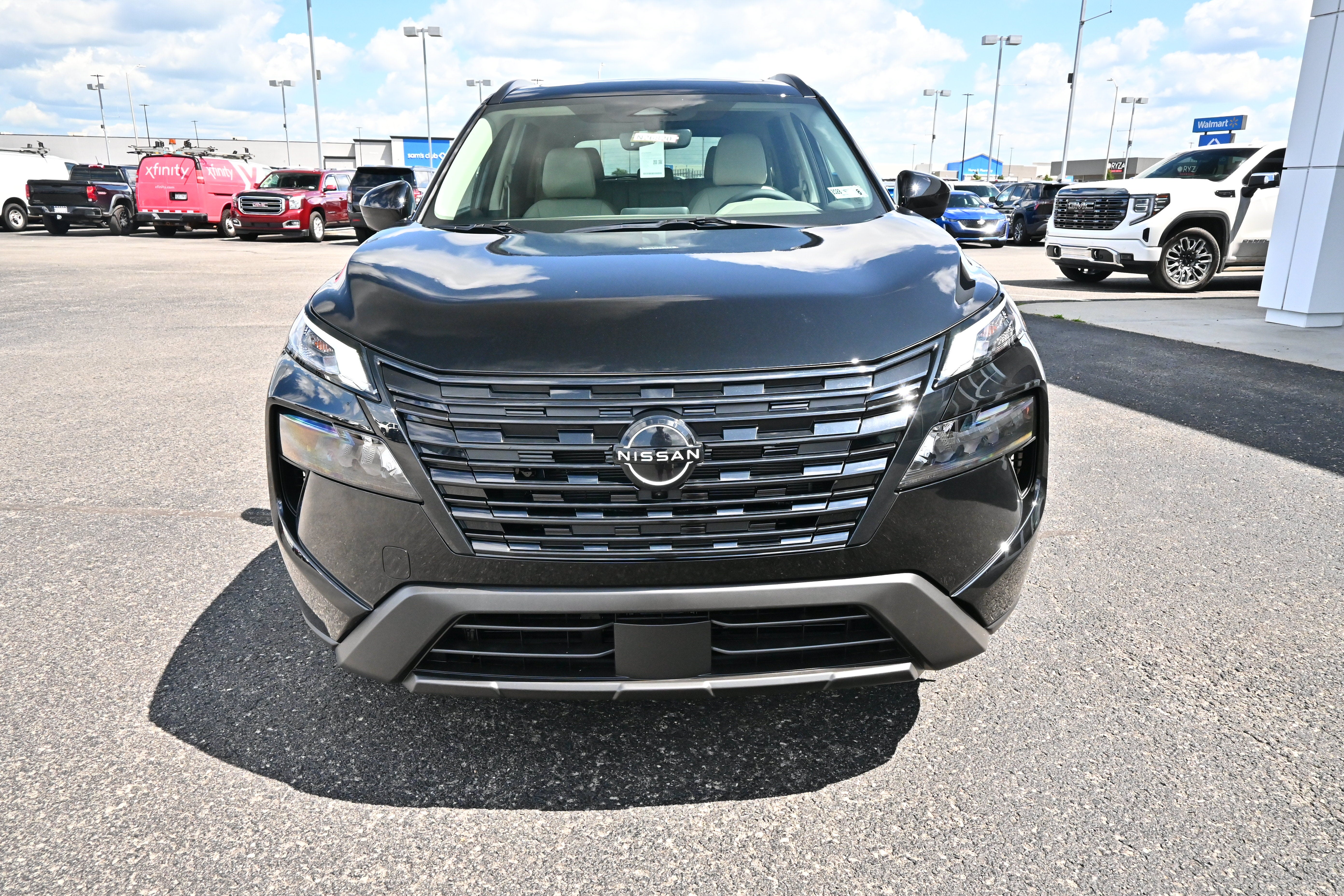 2026 Nissan Rogue Dark Armor™