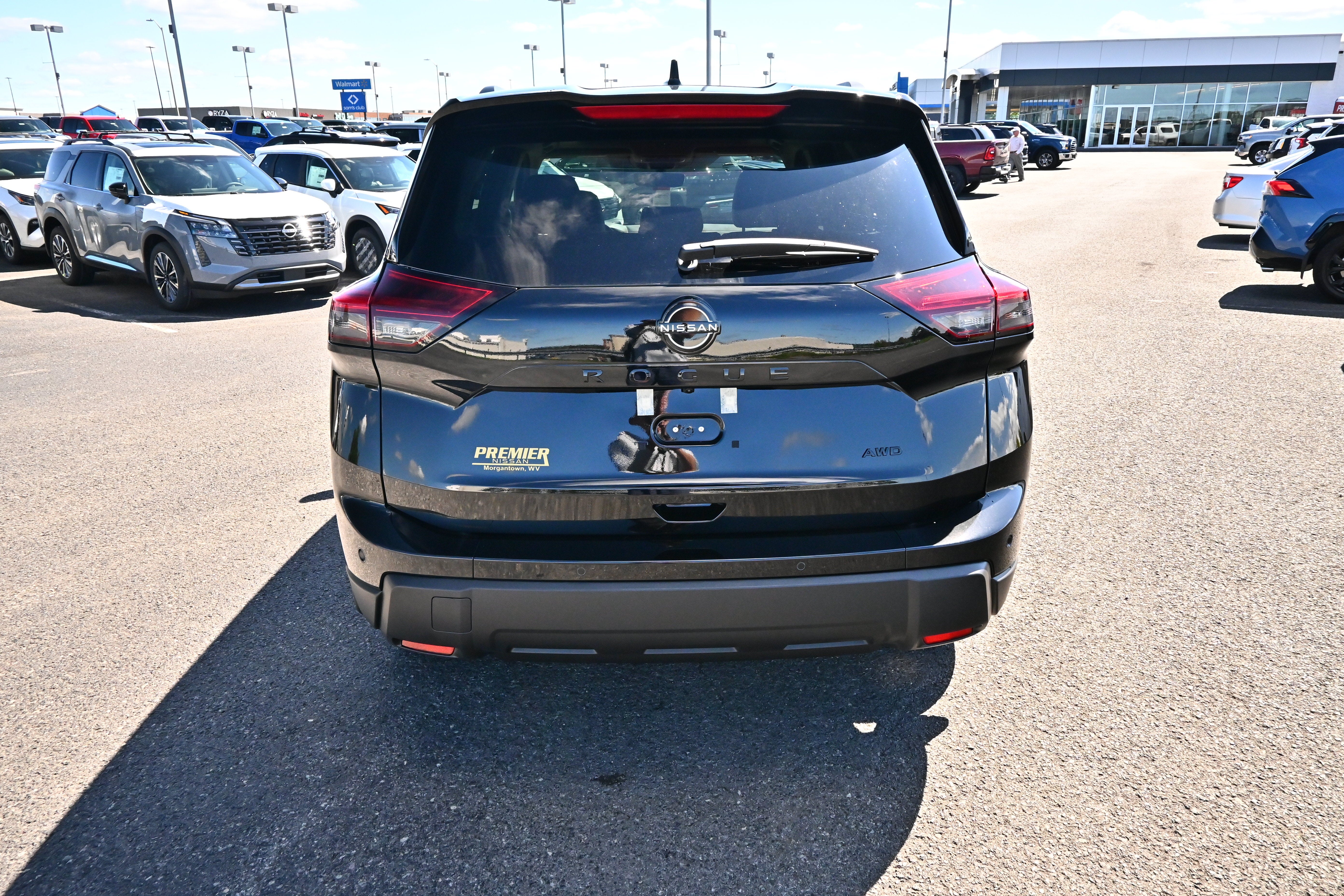 2026 Nissan Rogue Dark Armor™