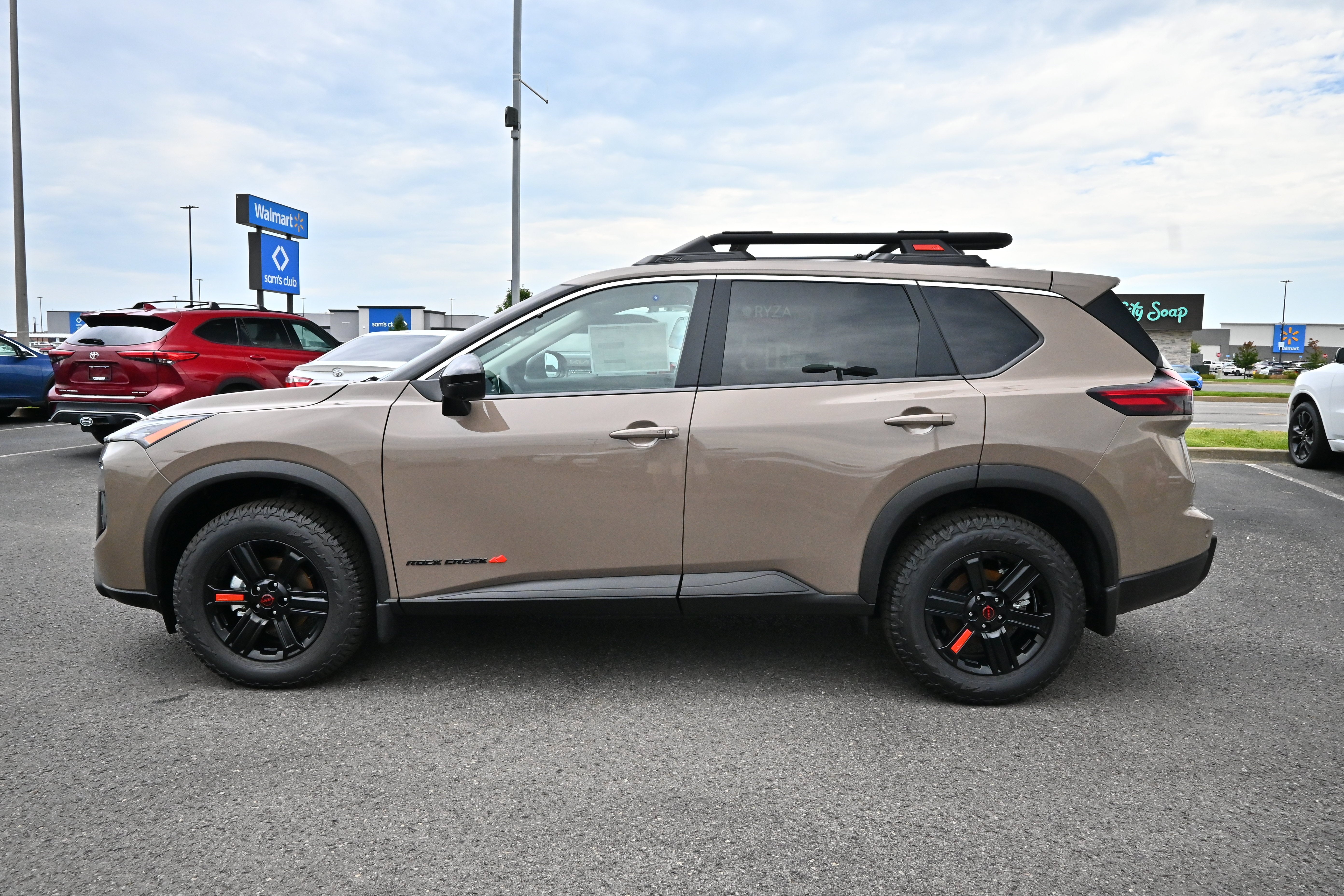 2026 Nissan Rogue Rock Creek®