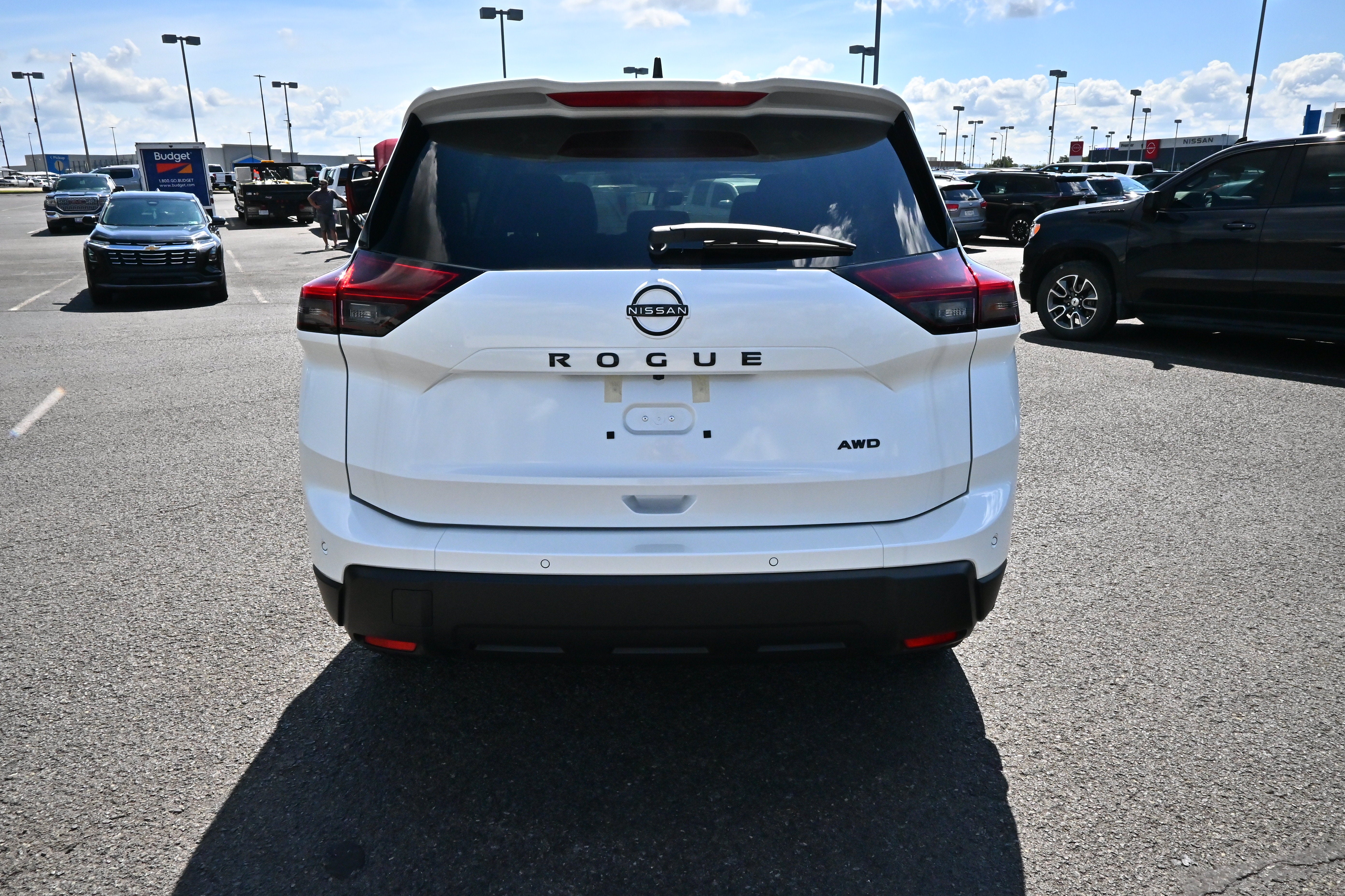 2026 Nissan Rogue Dark Armor™