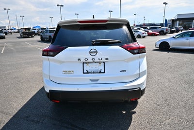 2026 Nissan Rogue Dark Armor™