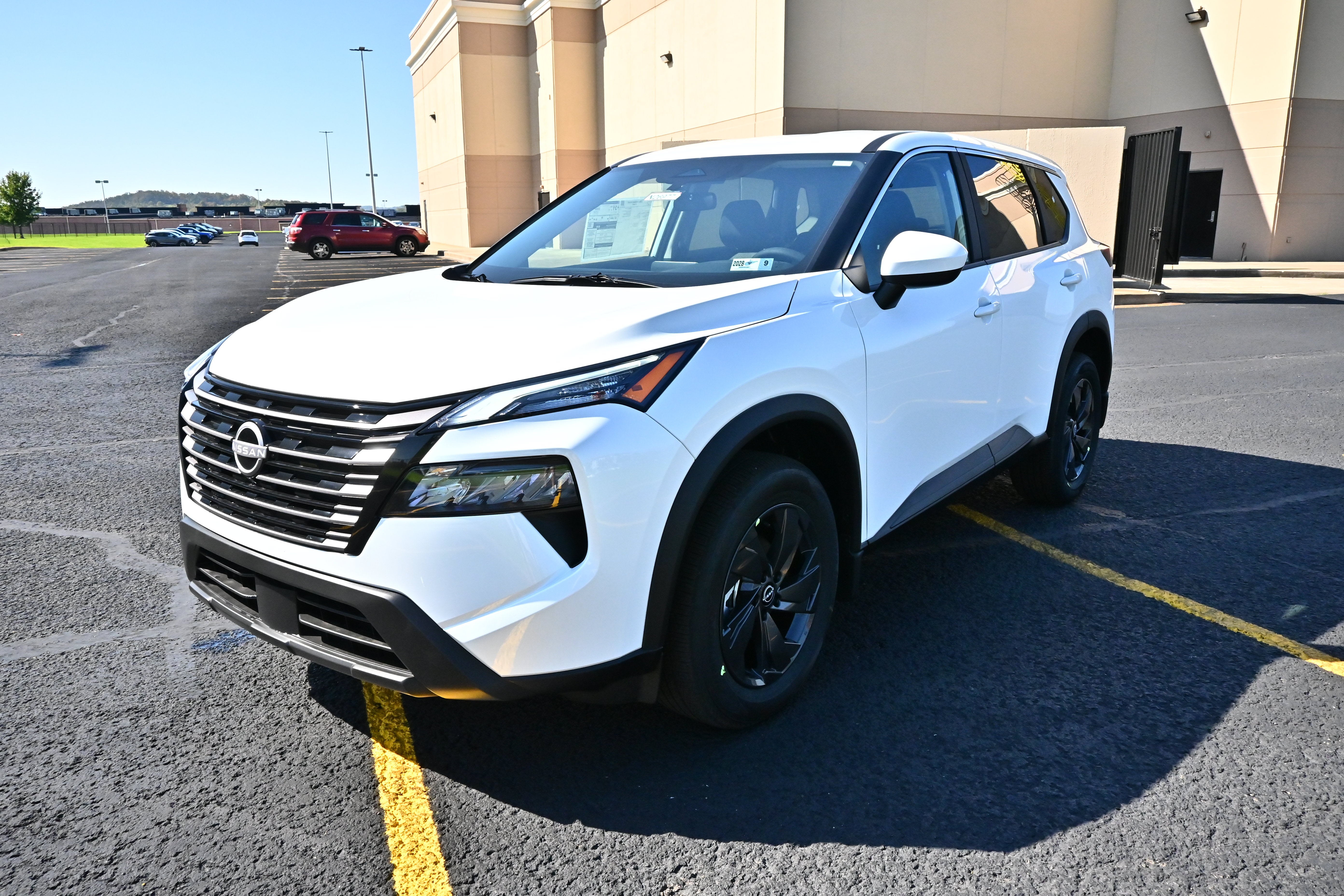 2026 Nissan Rogue SV